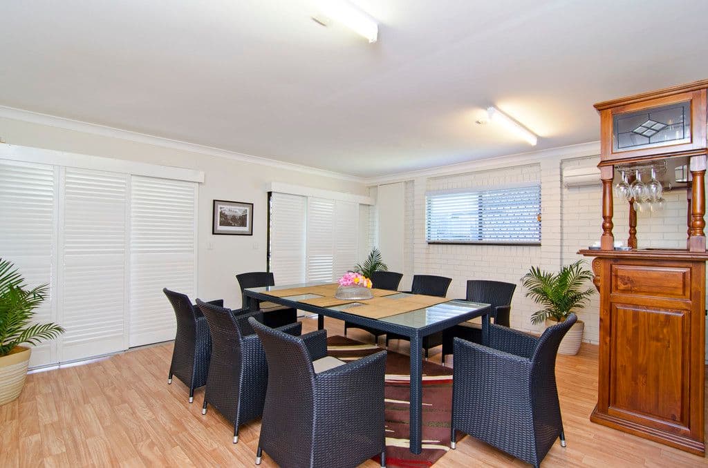 13 Ling Place, PALM BEACH QLD 4221, Palm Beach - Thumbnail 6