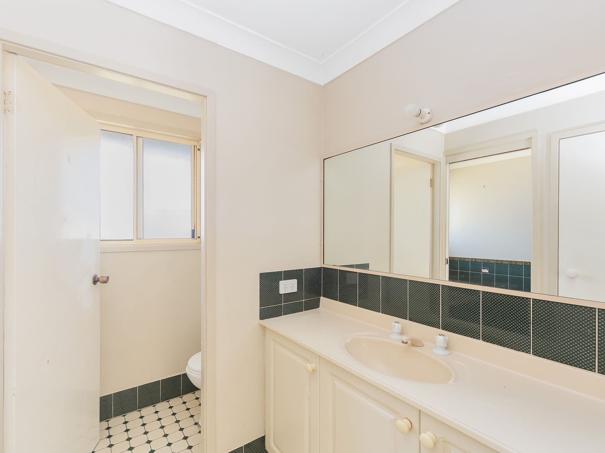 58 Winbin Crescent, Gwandalan NSW 2259, Gwandalan - Thumbnail 6