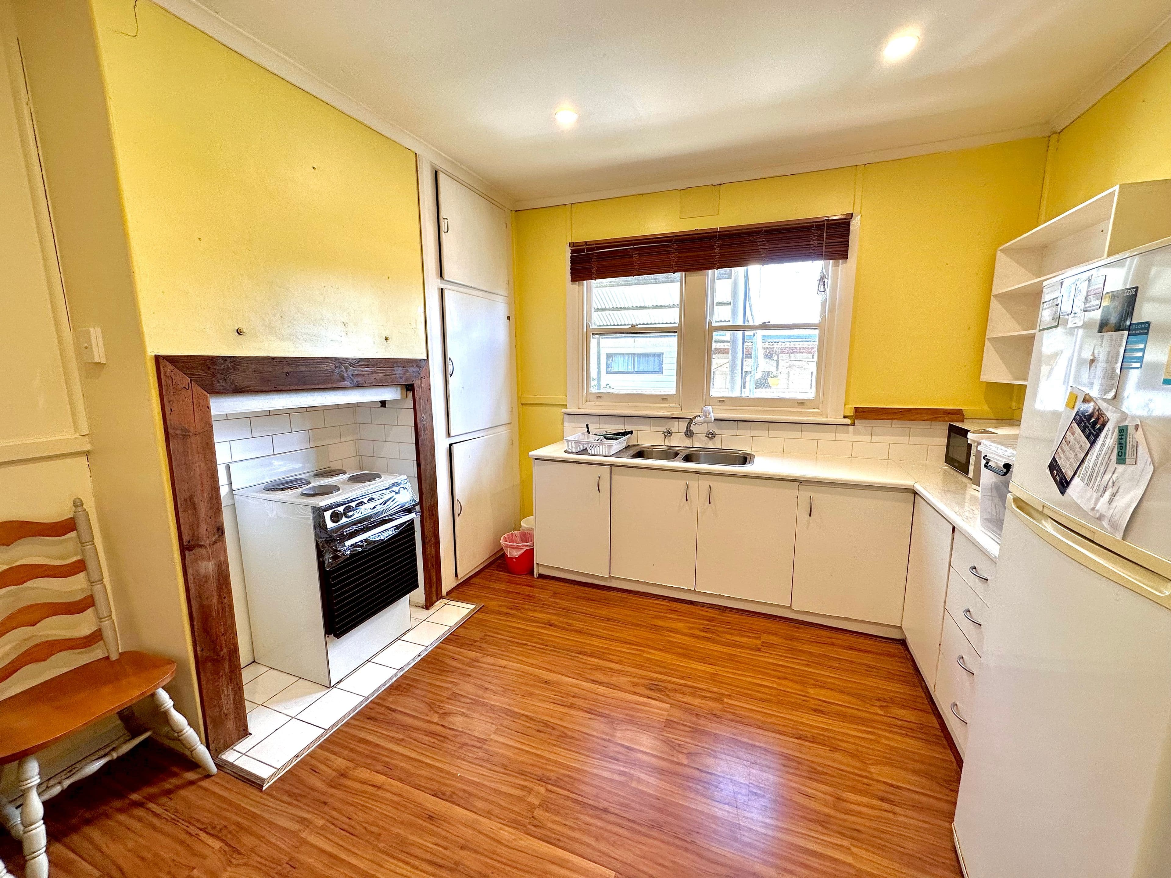 19 Fourth Street, Bordertown SA 5268, Bordertown - Thumbnail 2