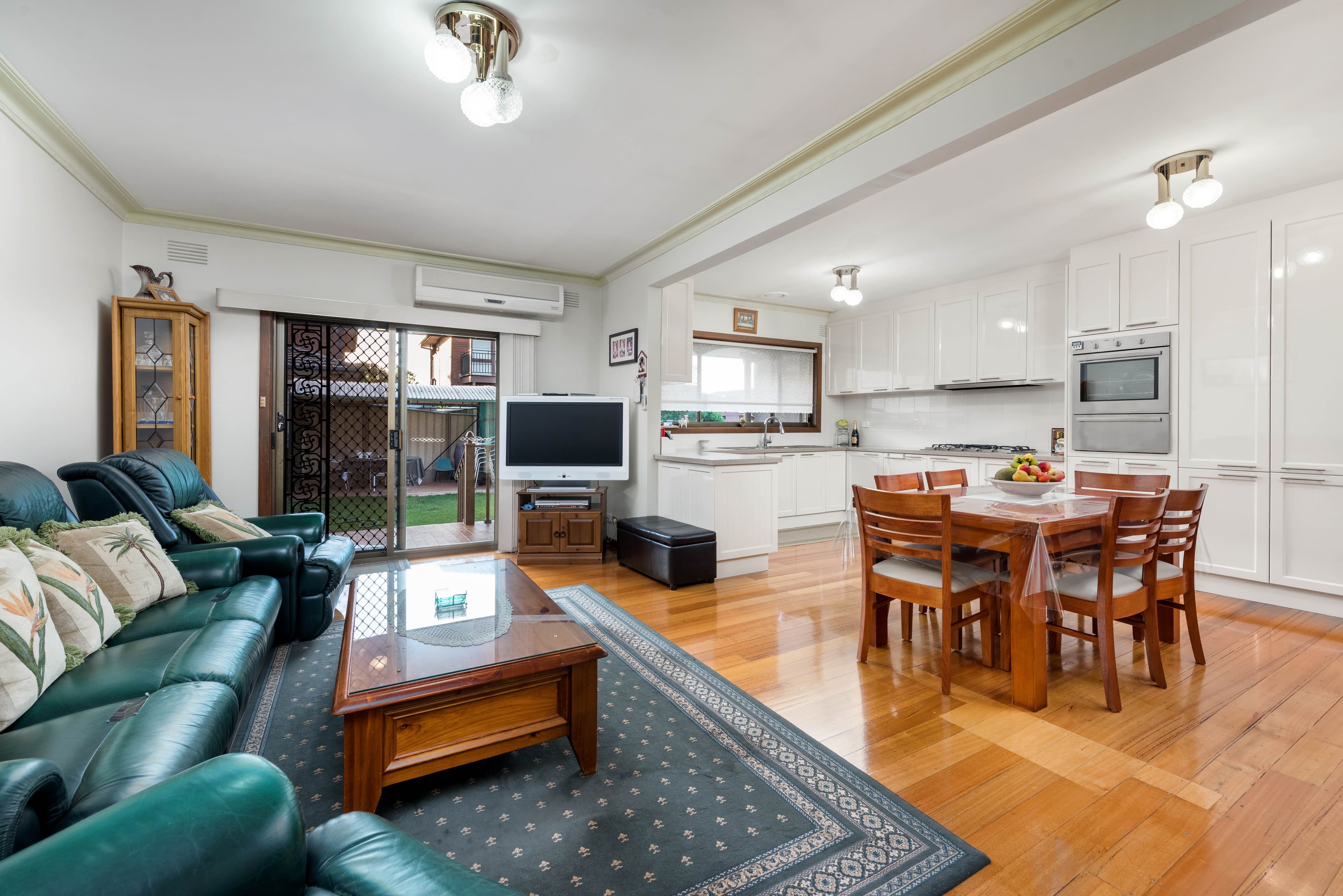 11 Shakespeare Drive, Bundoora VIC 3083, Bundoora - Thumbnail 4