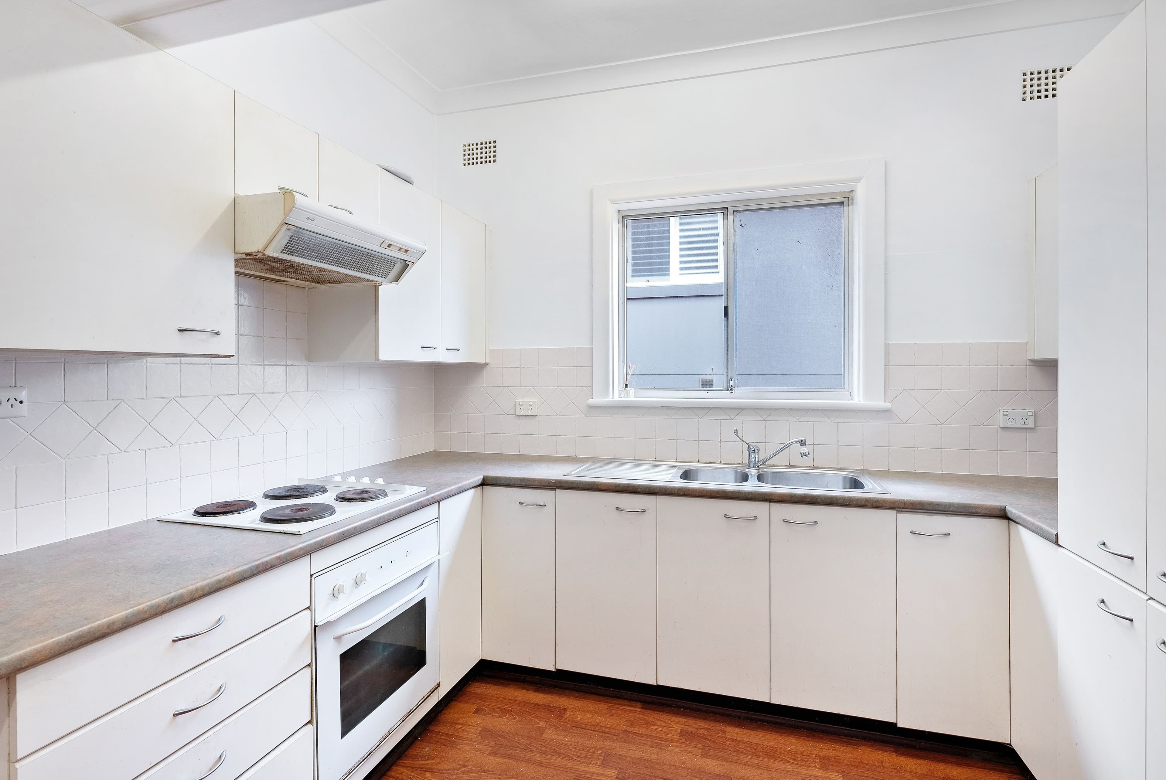 5 Burunda Street, Como NSW 2226, Como - Thumbnail 3