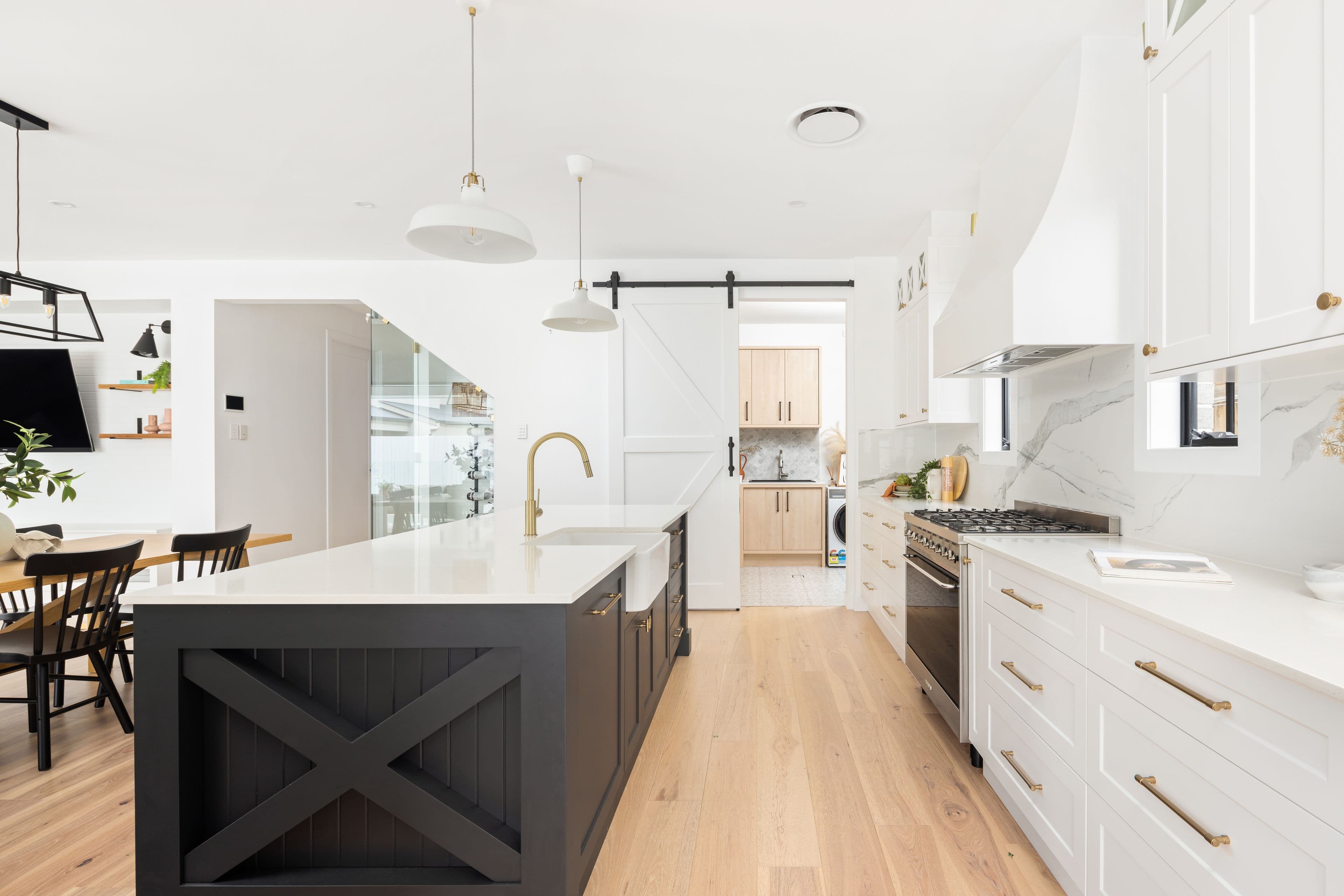 24 Mcewan Street, Carina QLD 4152, Carina - Thumbnail 3