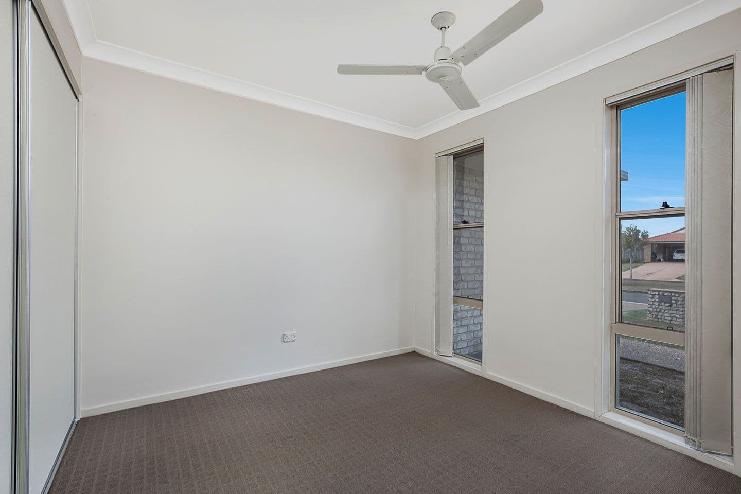 74 Wattle Street, Point Vernon QLD 4655, Point Vernon - Thumbnail 8