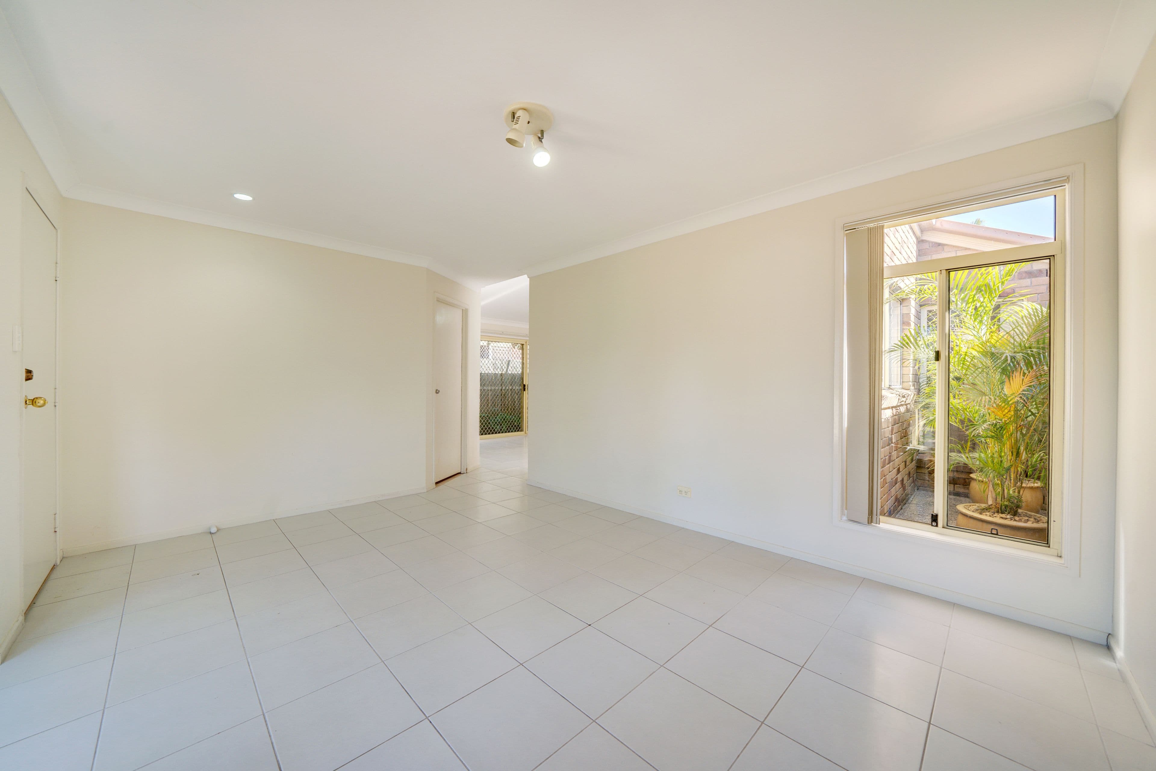 24 Beamont Place, Forest Lake QLD 4078, Forest Lake - Thumbnail 2