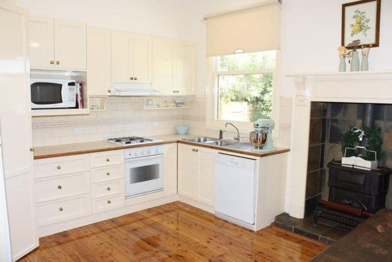54 Dennsion Street, WAHGUNYAH VIC 3687, Wahgunyah - Thumbnail 2