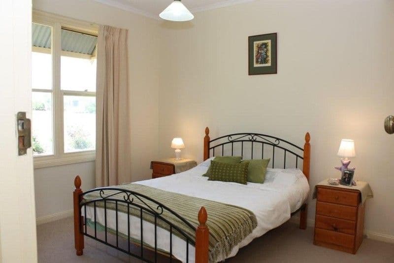 54 Dennsion Street, WAHGUNYAH VIC 3687, Wahgunyah - Thumbnail 3