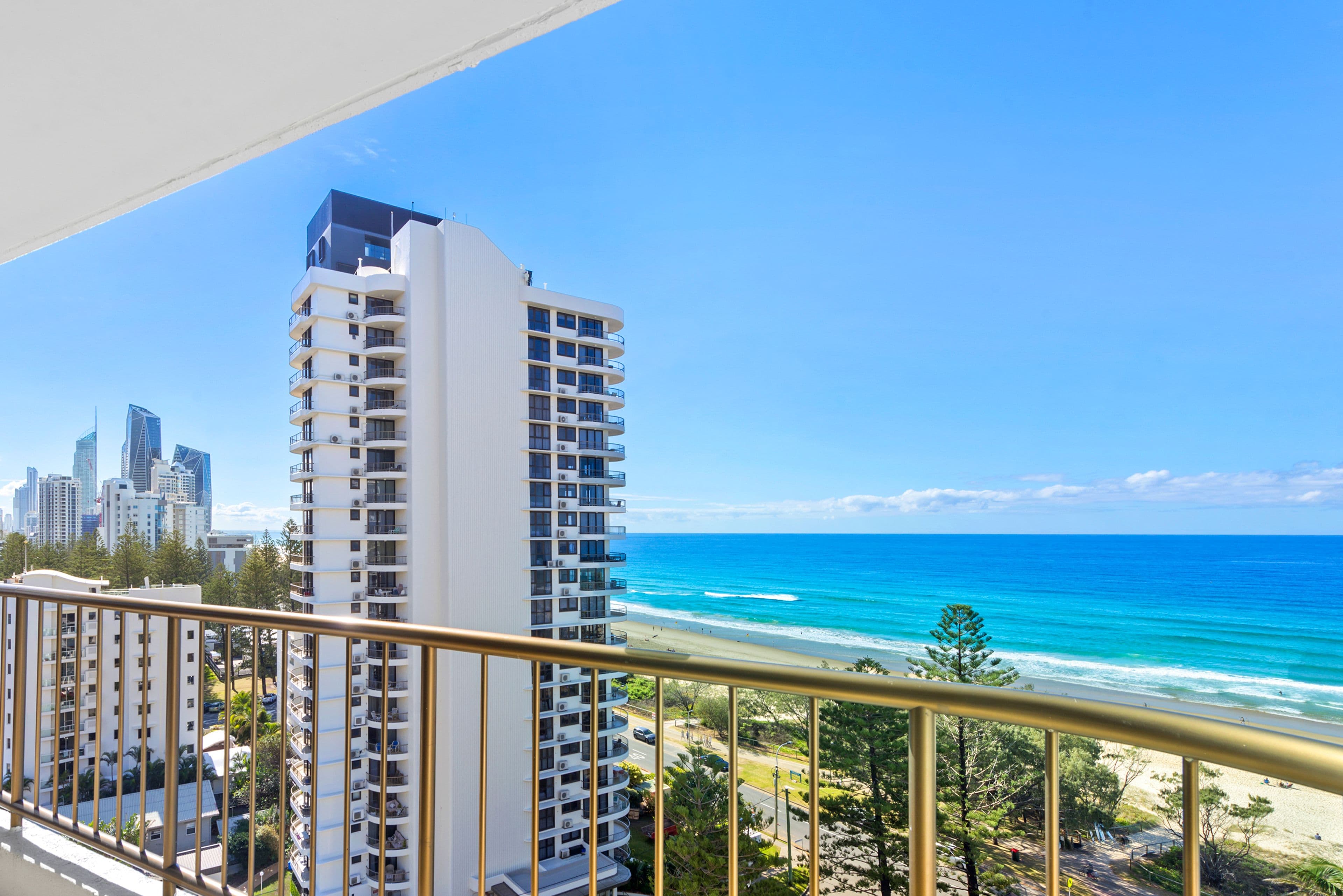 4 Britannia Avenue, Broadbeach QLD 4218, Broadbeach - Thumbnail 2