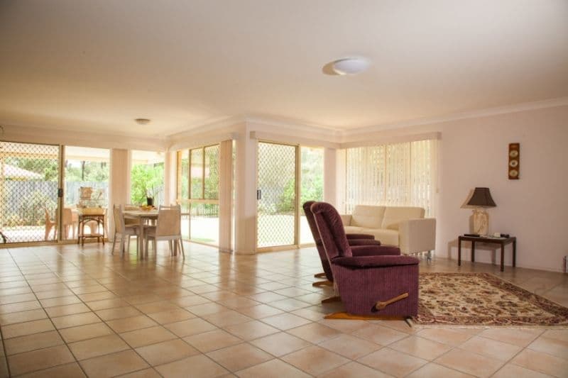 84 Kirralee Crescent, UPPER KEDRON QLD 4055, Upper Kedron - Thumbnail 3