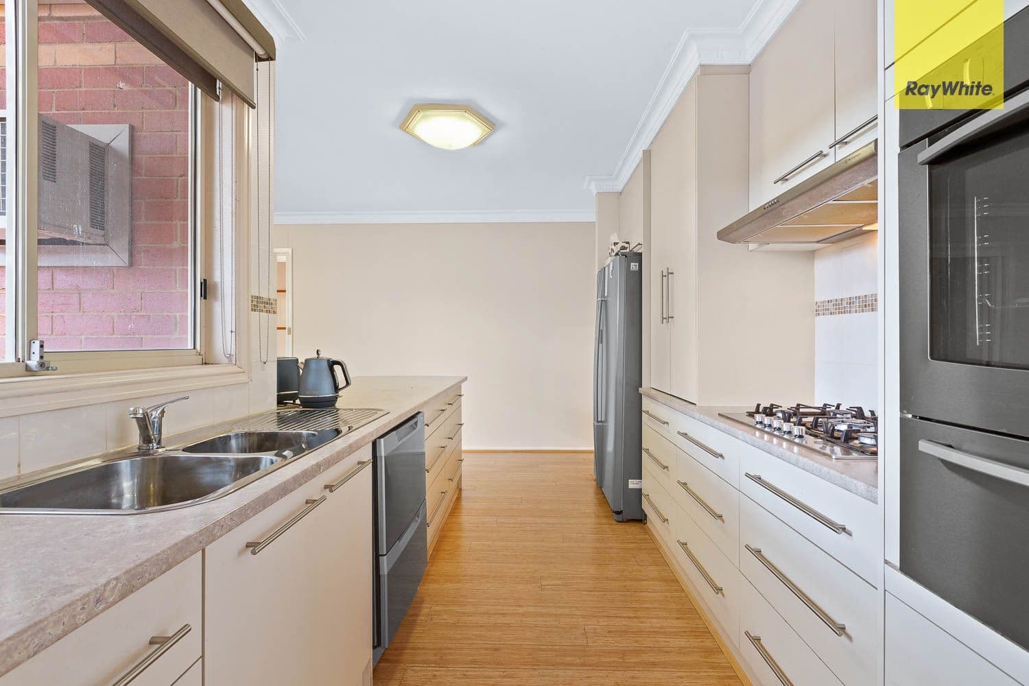 12 Carey Crescent, Bacchus Marsh VIC 3340, Bacchus Marsh - Thumbnail 3