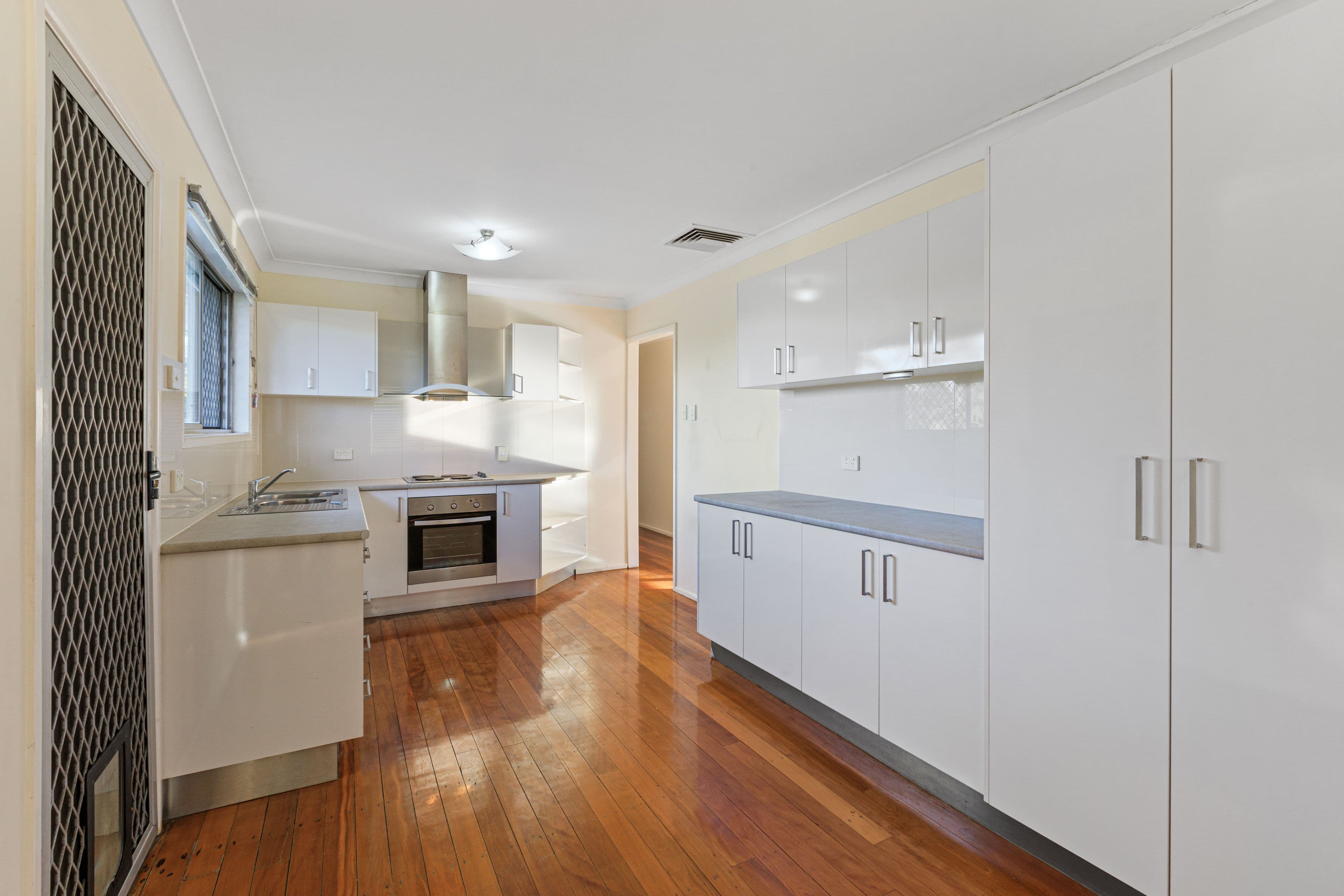 14 Garie Street, Wishart QLD 4122, Wishart - Thumbnail 4