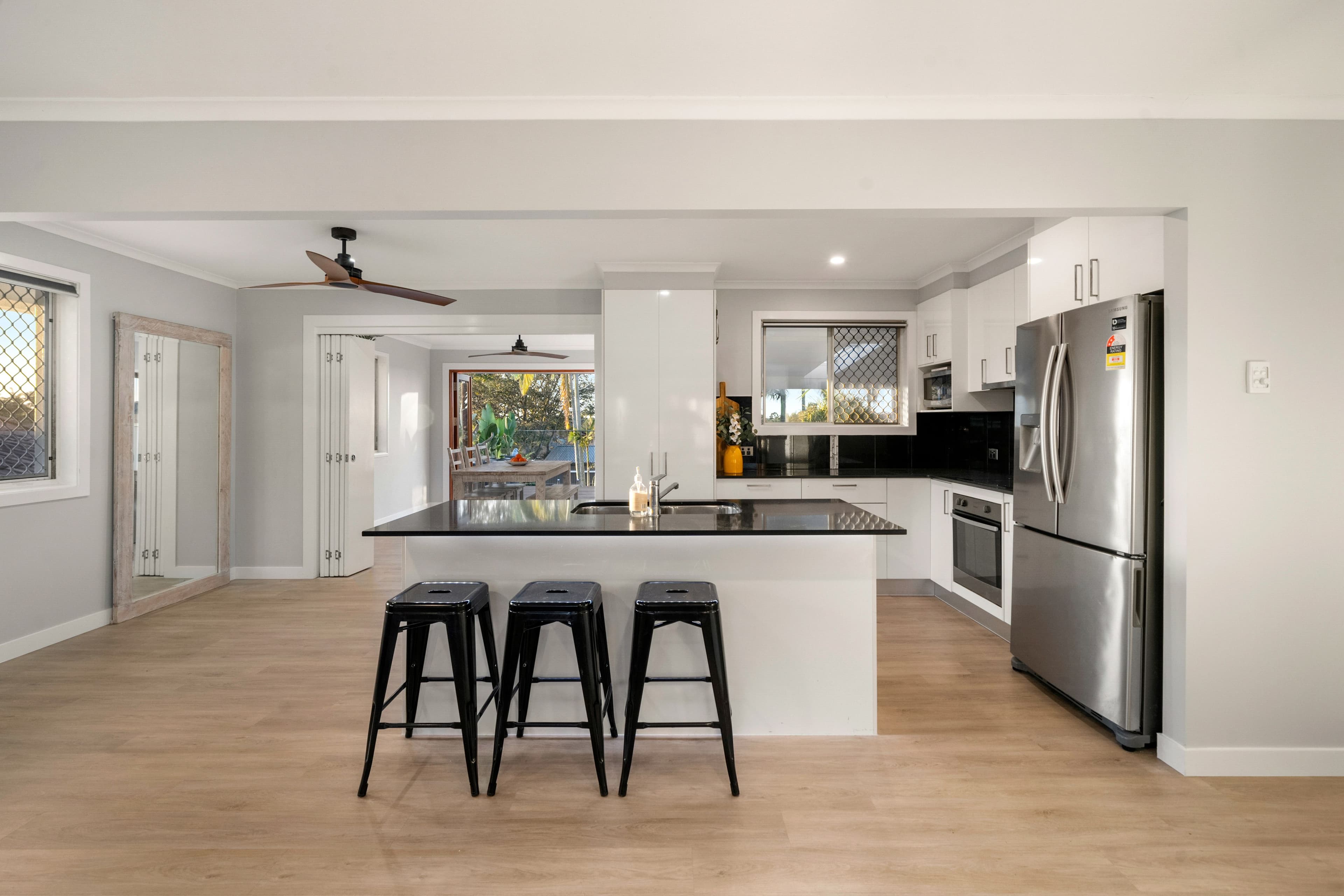 20 Williams Street, Redcliffe QLD 4020, Redcliffe - Thumbnail 6