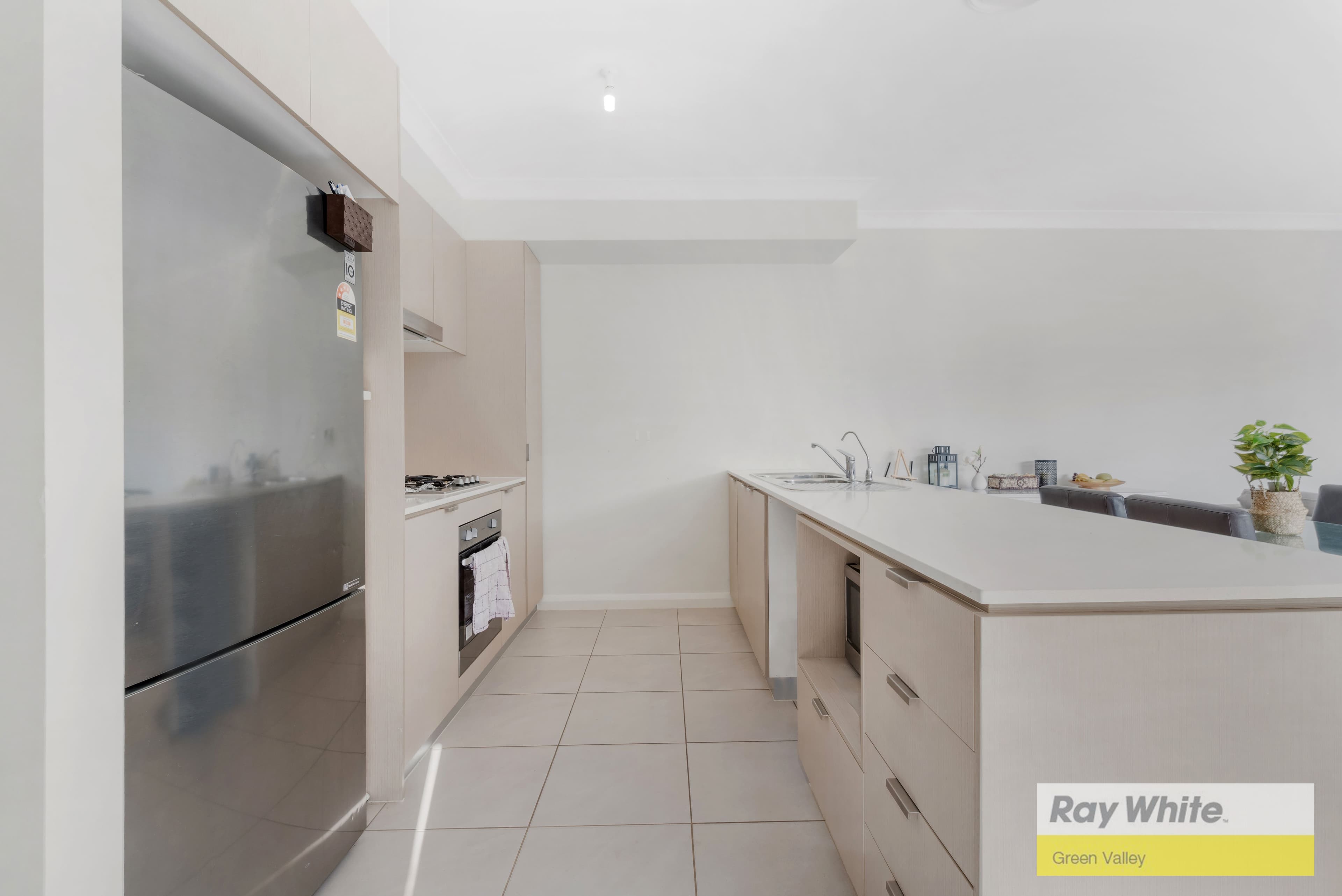 10 Satinwood Cresent, Bonnyrigg NSW 2177, Bonnyrigg - Thumbnail 7