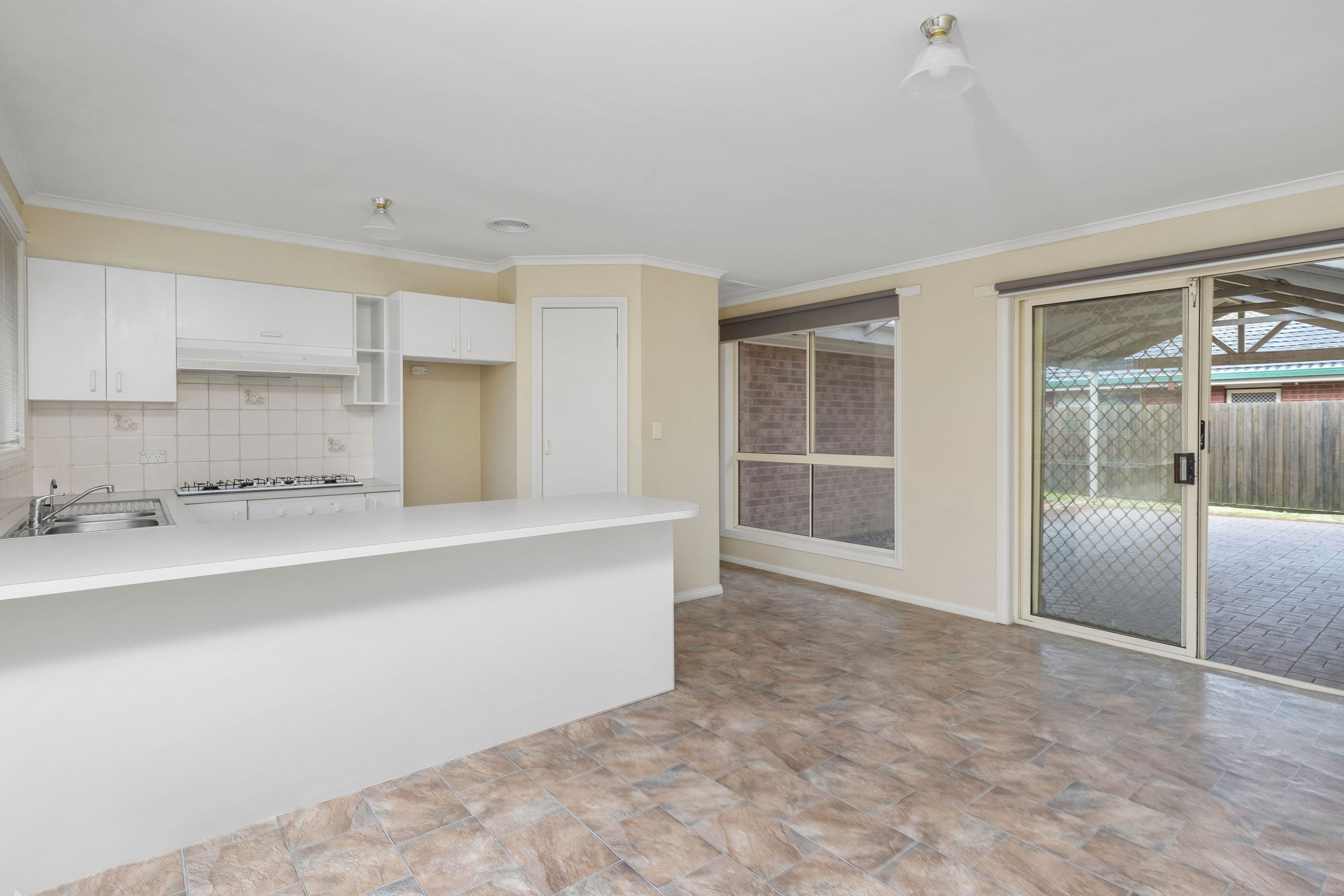 21 Stephenson Street, Lara VIC 3212, Lara - Thumbnail 6