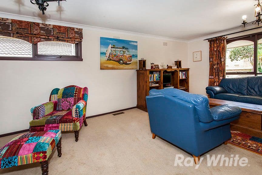 9 Holly Green Drive, Wheelers Hill VIC 3150, Wheelers Hill - Thumbnail 3