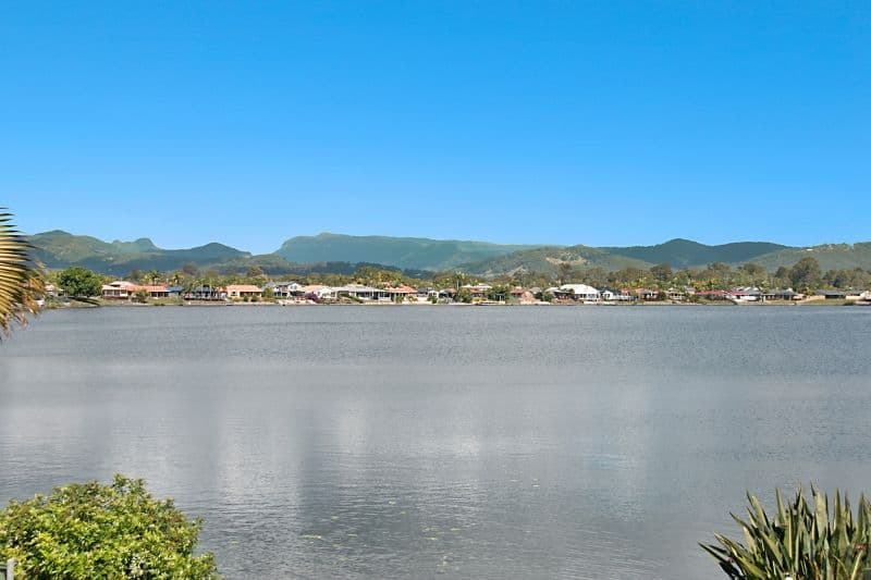 5 Bergamont Street, Elanora QLD 4221, Elanora - Thumbnail 7