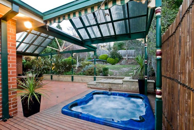 18 Schafter Drive, DONCASTER EAST VIC 3109, Doncaster East - Thumbnail 6