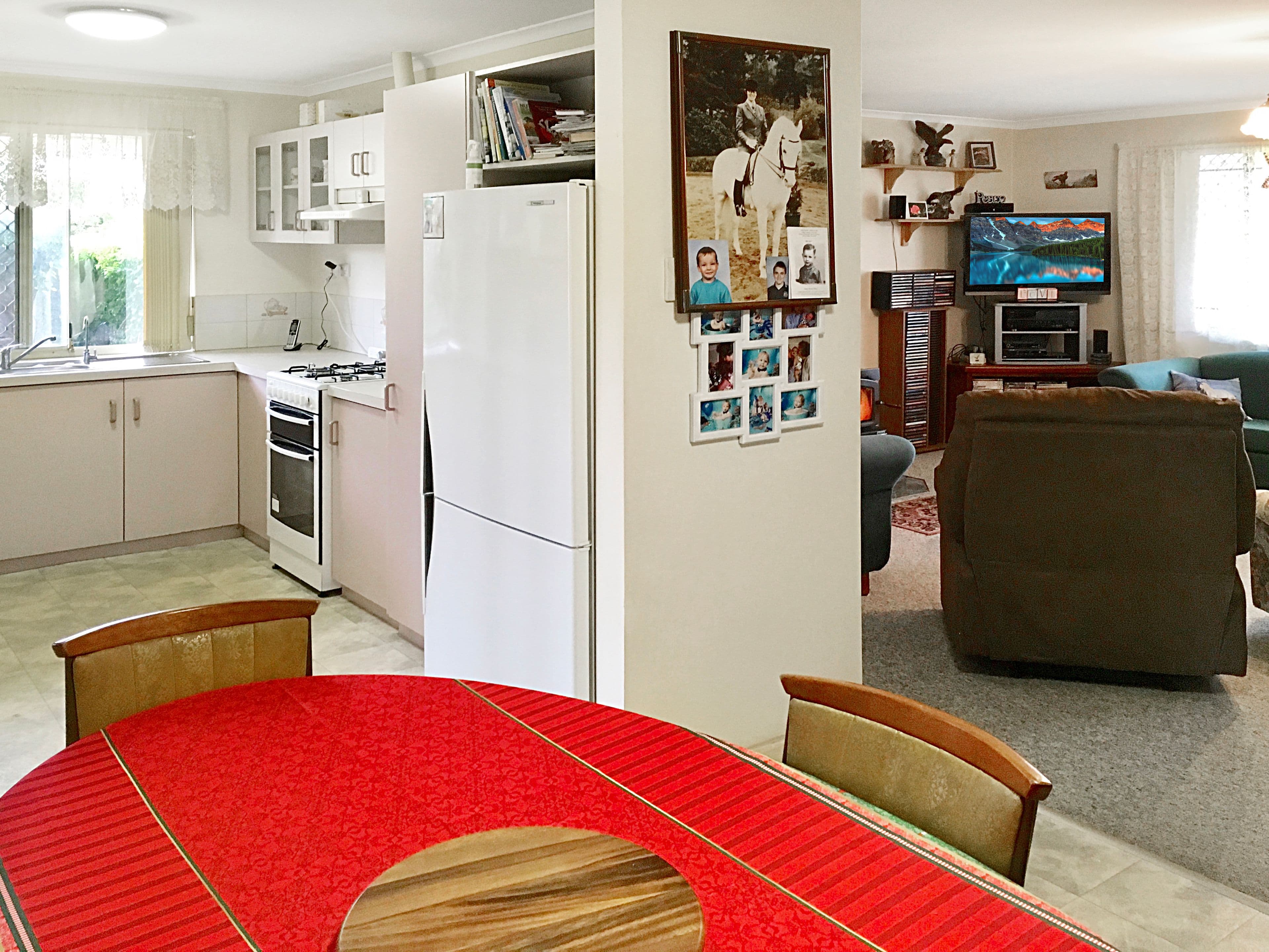 2 Abercorn Street, Orana WA 6330, Orana - Thumbnail 2