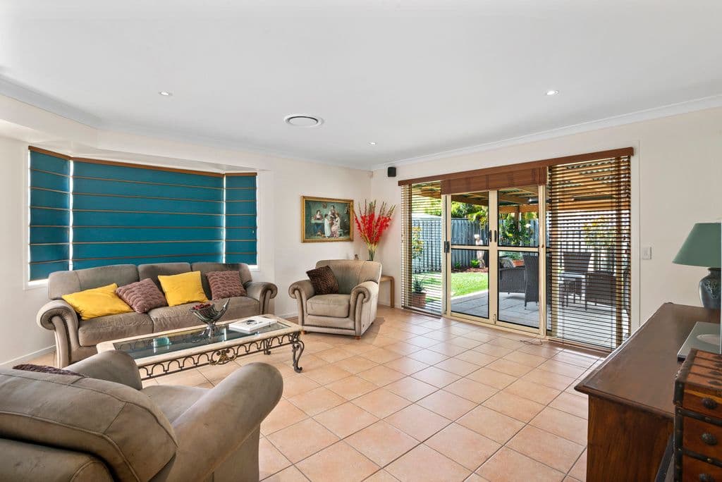 29 Silver Glade Drive, Elanora QLD 4221, Elanora - Thumbnail 4