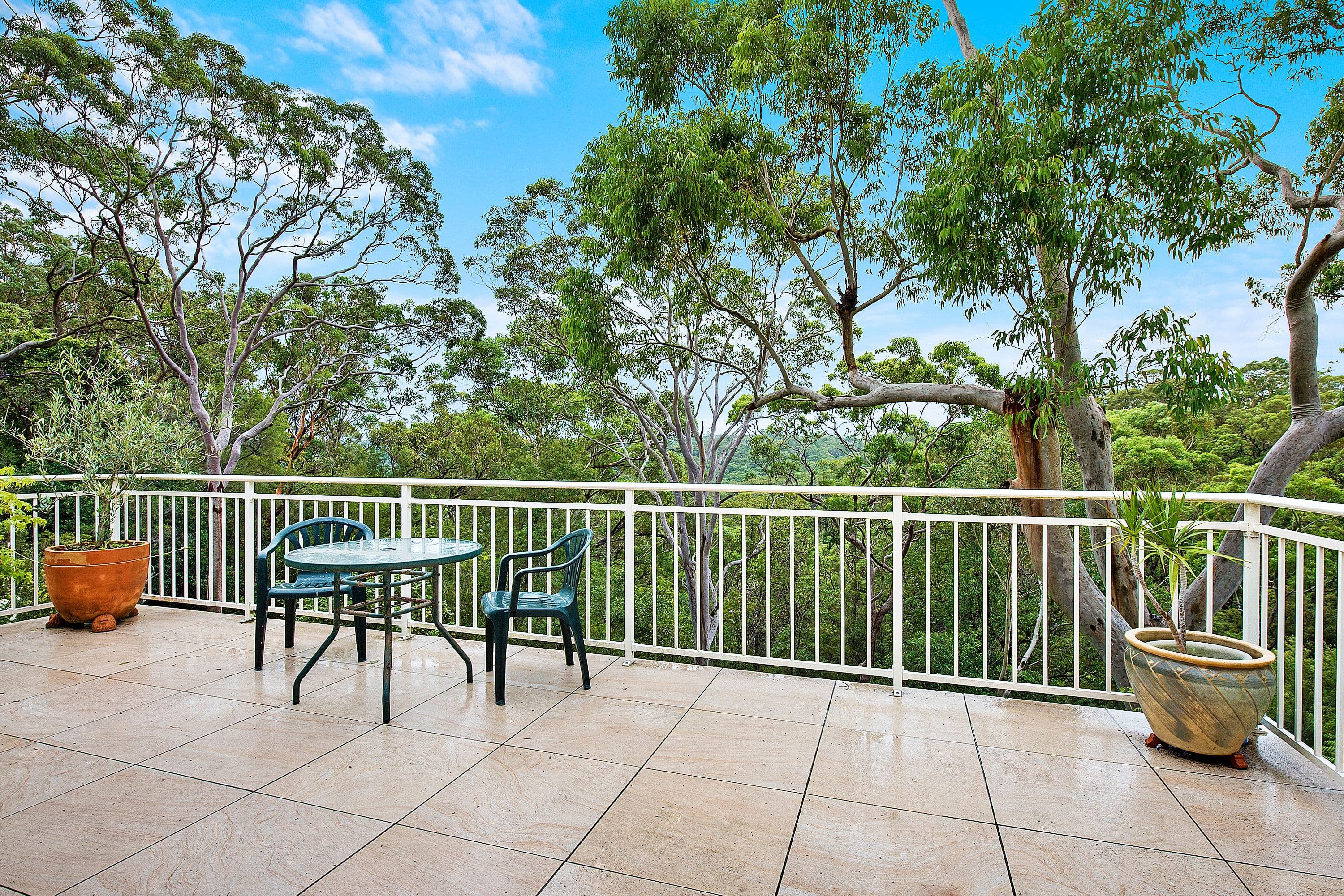 4 Meredith Avenue, Hornsby Heights - Image 1