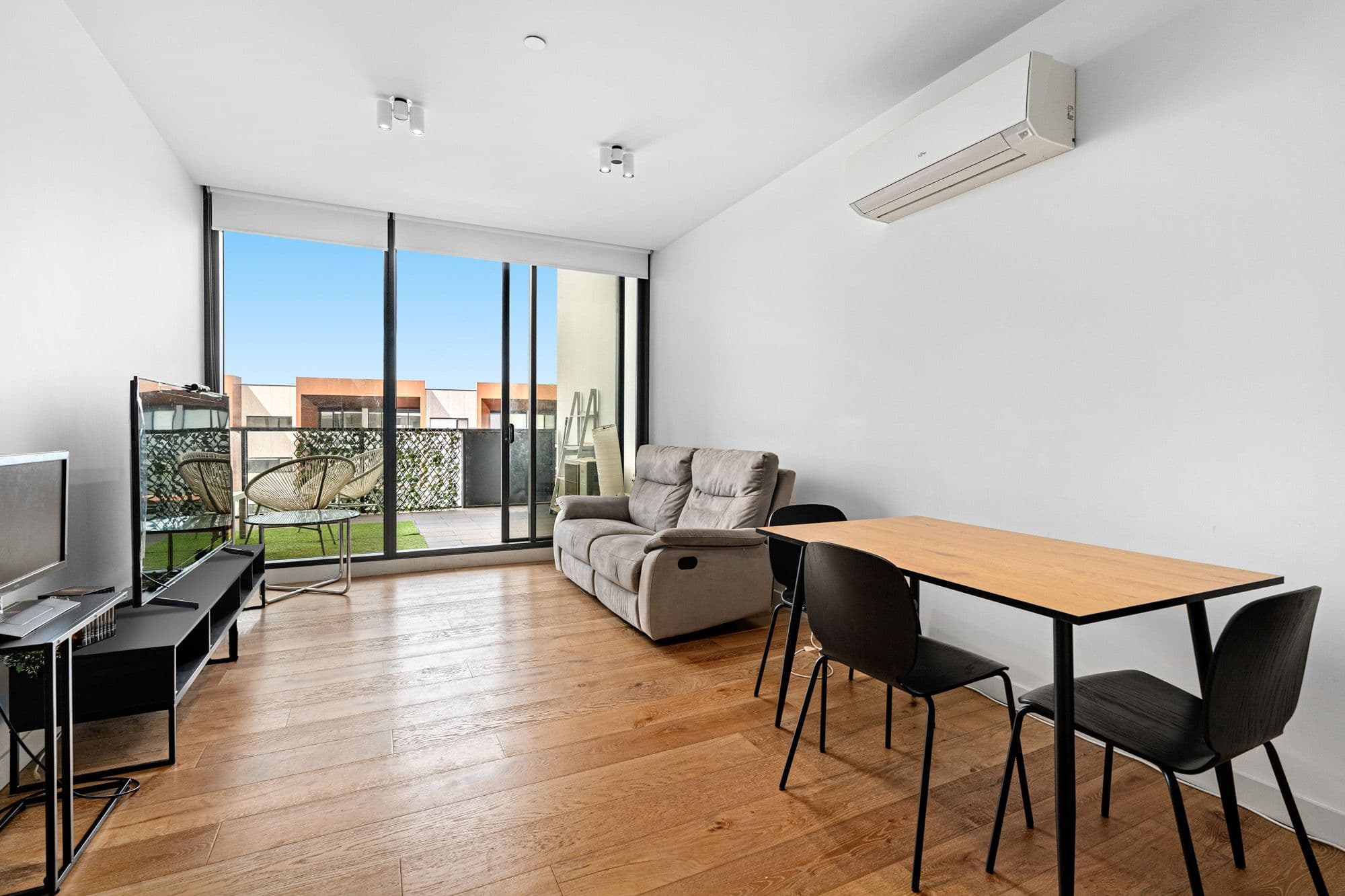 33 Quay Boulevard, Werribee South VIC 3030, Werribee South - Thumbnail 4