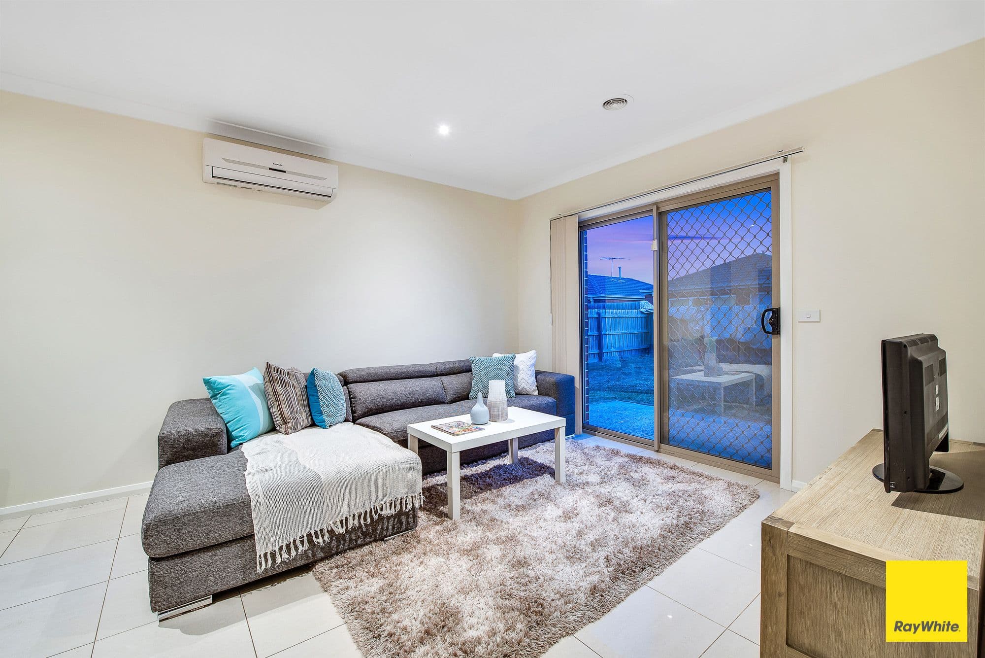 17 Faye Avenue, Truganina VIC 3029, Truganina - Thumbnail 5