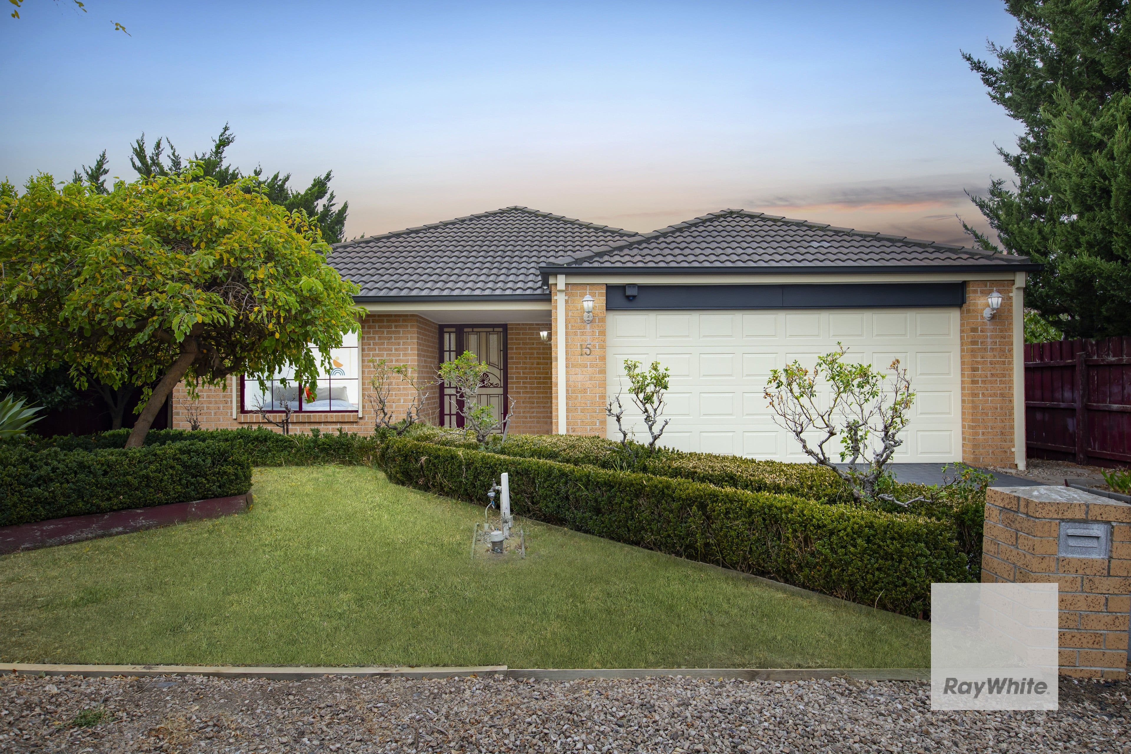 15 Berthon Crescent, Hillside VIC 3037, Hillside - Thumbnail 2