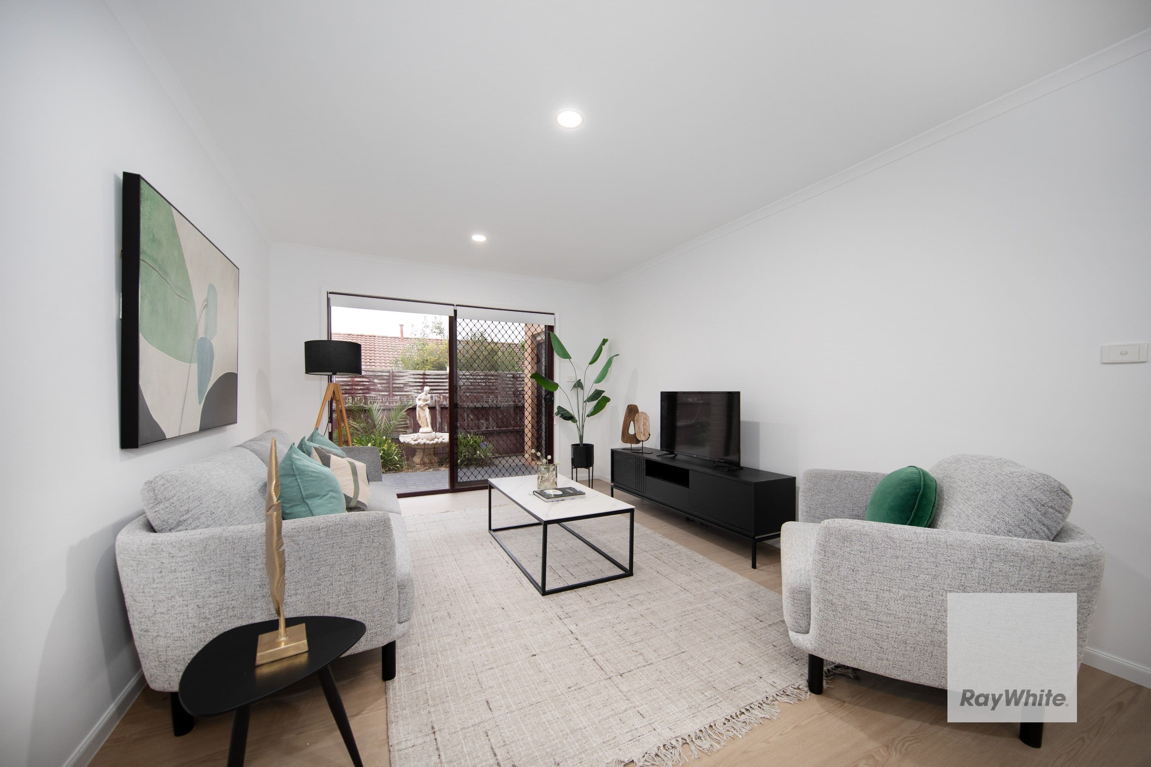 15 Berthon Crescent, Hillside VIC 3037, Hillside - Thumbnail 4