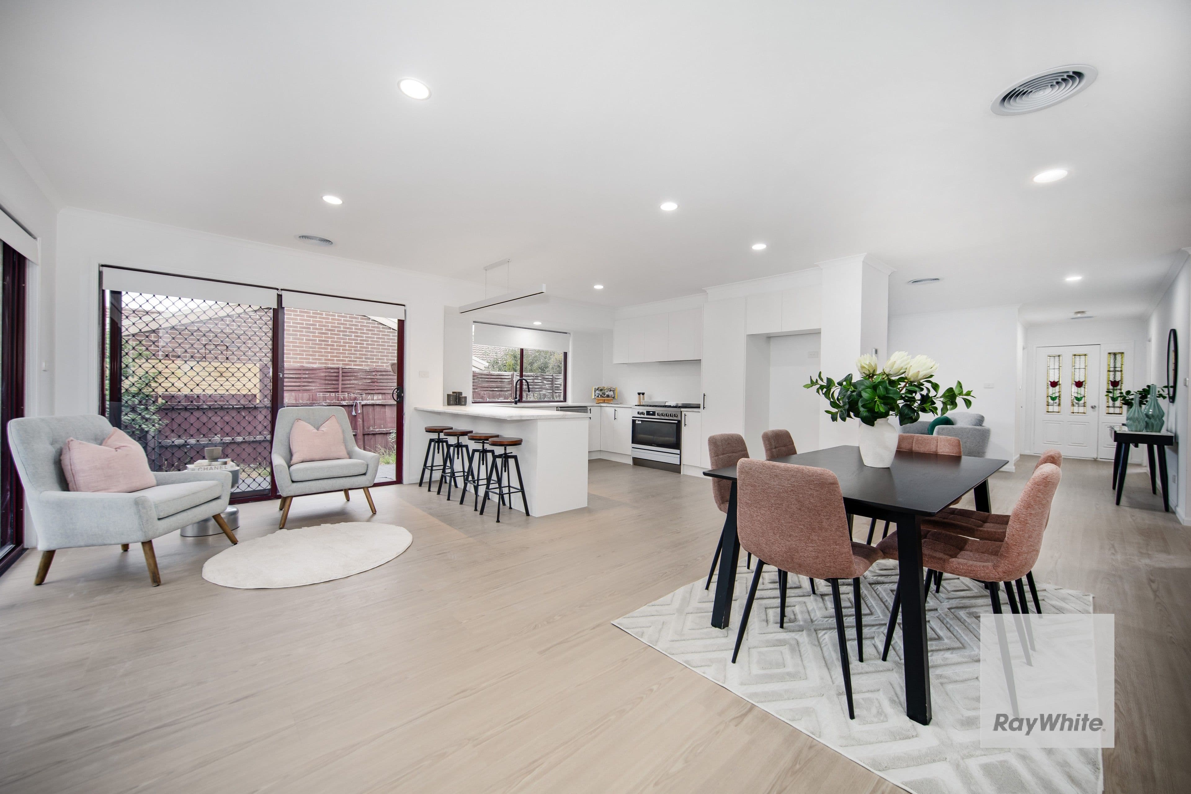 15 Berthon Crescent, Hillside VIC 3037, Hillside - Thumbnail 7