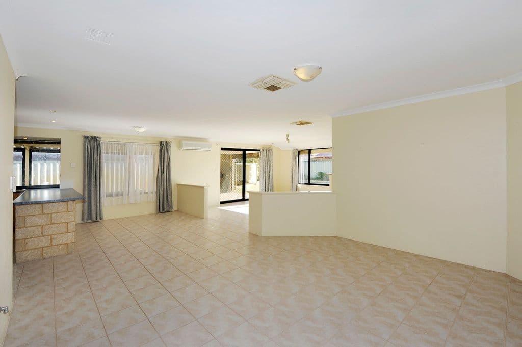 24 Achiever Avenue, PORT KENNEDY WA 6172, Port Kennedy - Thumbnail 4