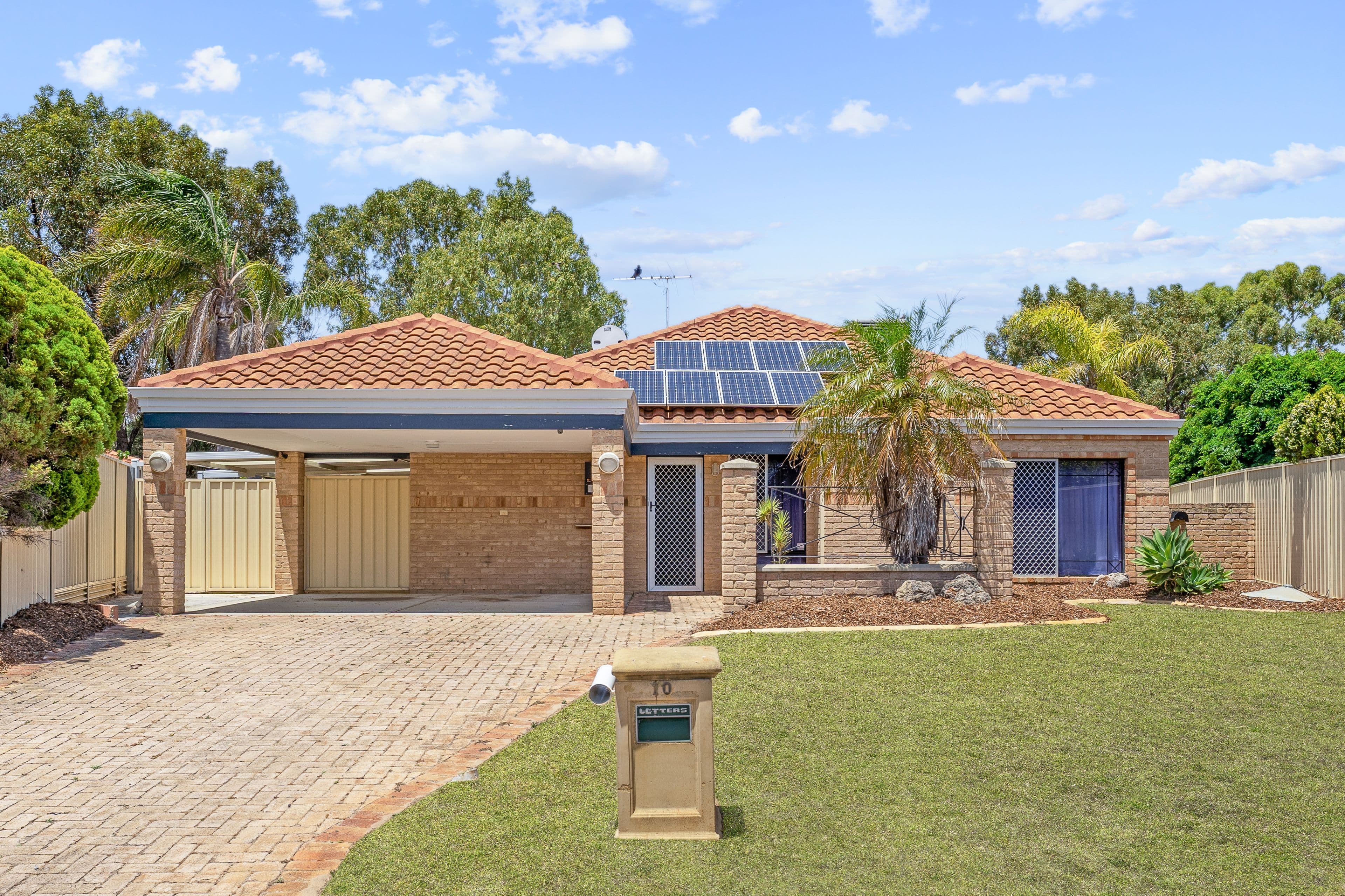 10 Hove Place, Warnbro WA 6169, Warnbro - Image 1
