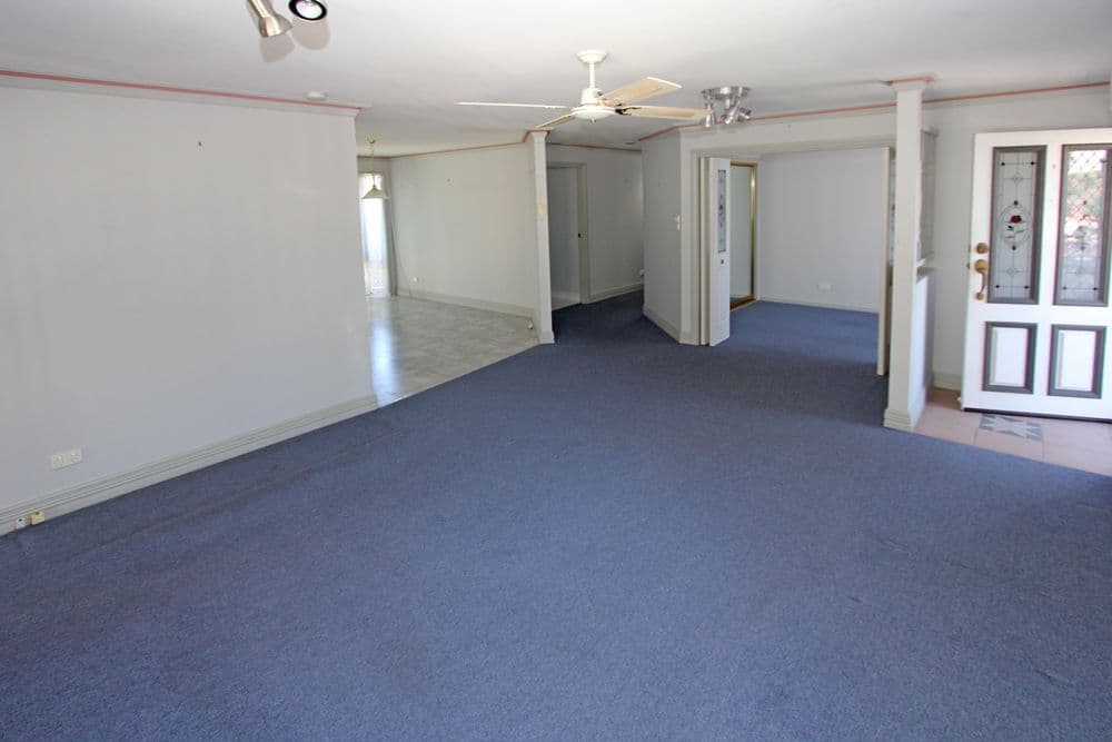 4 Fourth Avenue, Broadlands Estate, Green Point NSW 2251, Green Point - Thumbnail 3