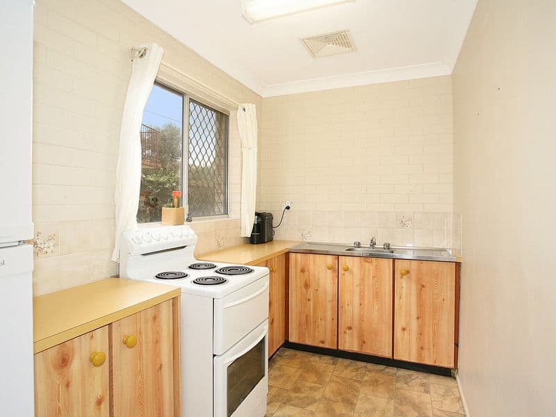 10 Goonawarra Drive, Mooloolaba QLD 4557, Mooloolaba - Thumbnail 2