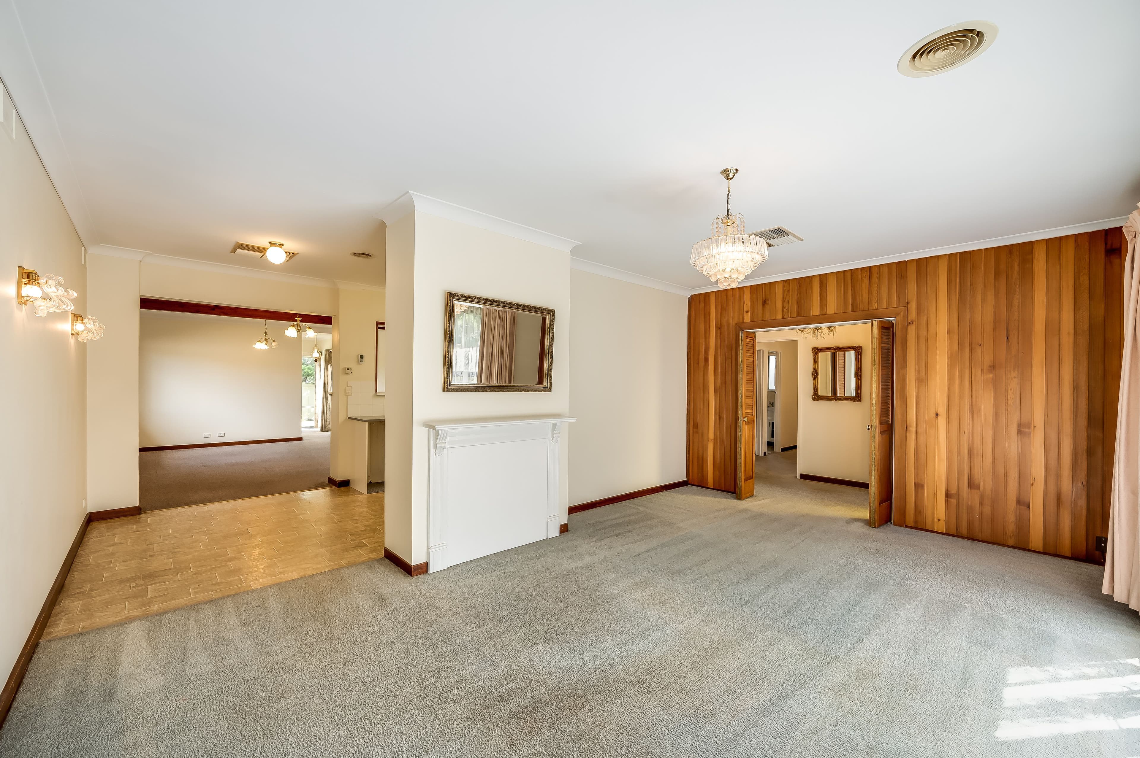 33 Larkdale Crescent, O'Halloran Hill SA 5158, O'Halloran Hill - Thumbnail 4