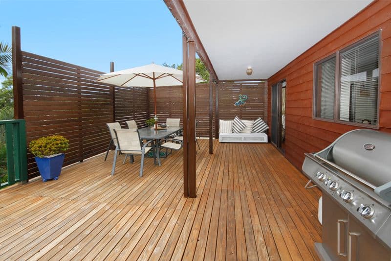 143 Panorama Drive, ROSEMOUNT QLD 4560, Rosemount - Thumbnail 2