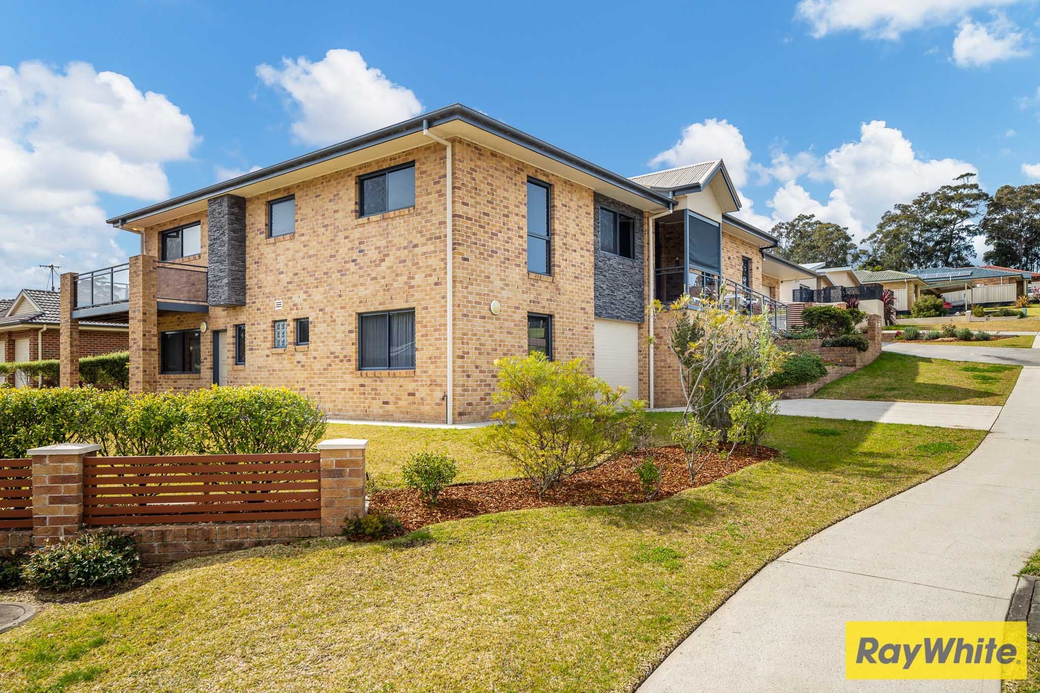 8 Callaway Avenue, Cranbourne West - Image 1