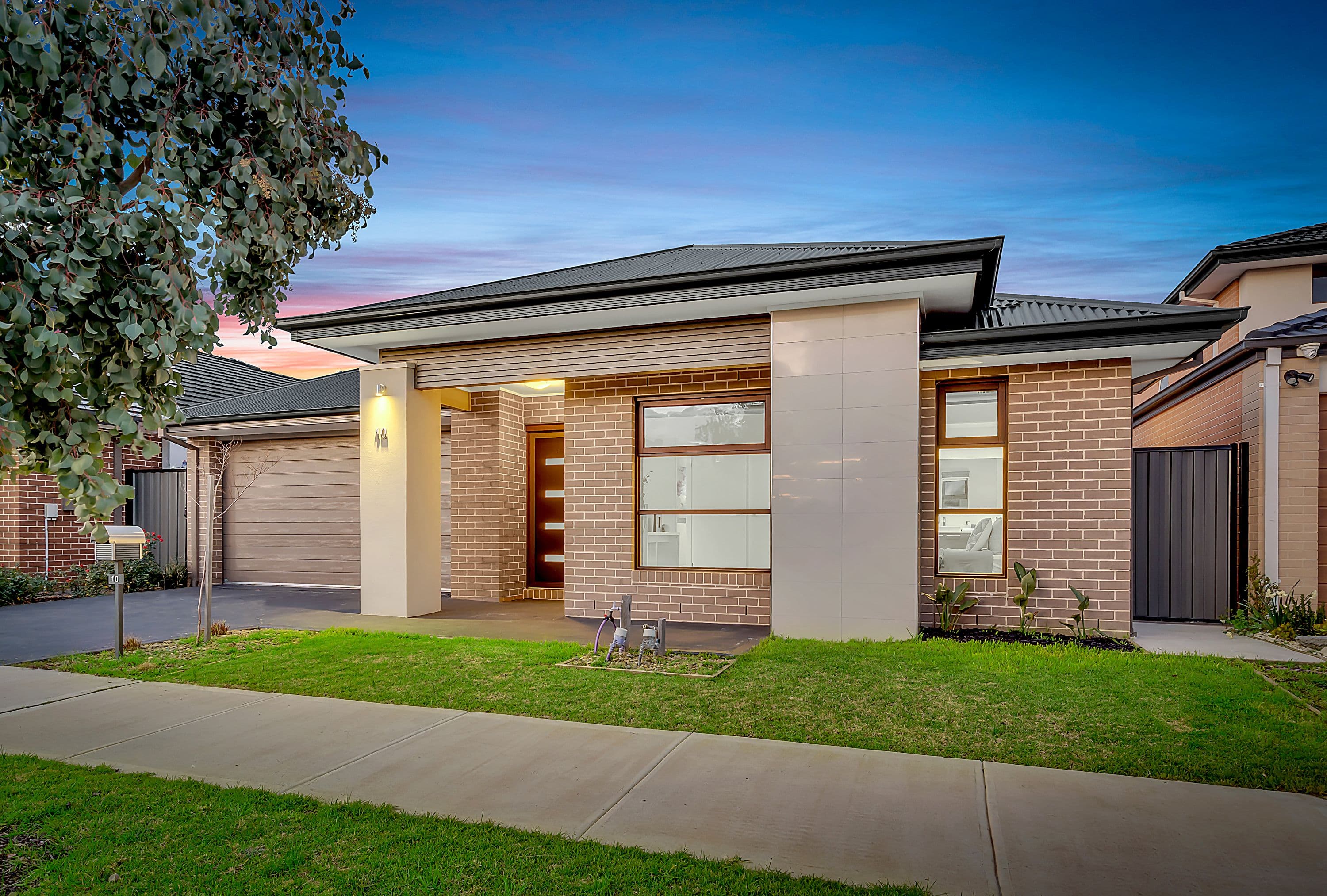 10 Geyser Street, Craigieburn VIC 3064, Craigieburn - Image 1