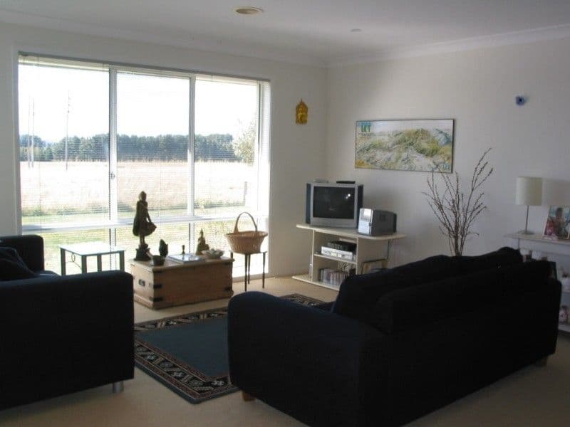 MOSS VALE NSW 2577, Moss Vale - Thumbnail 3