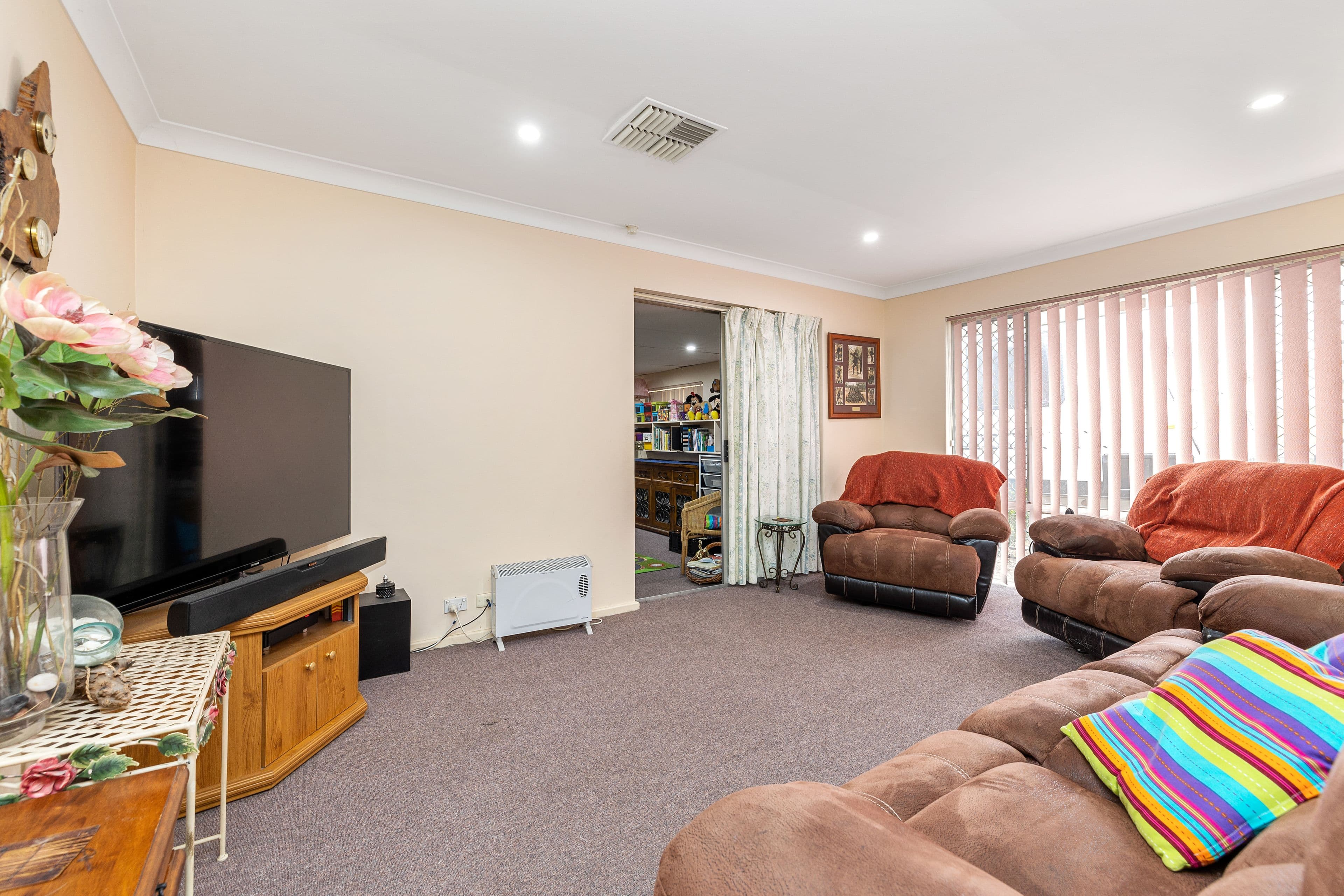 32 Maguire Avenue, Beechboro WA 6063, Beechboro - Thumbnail 4
