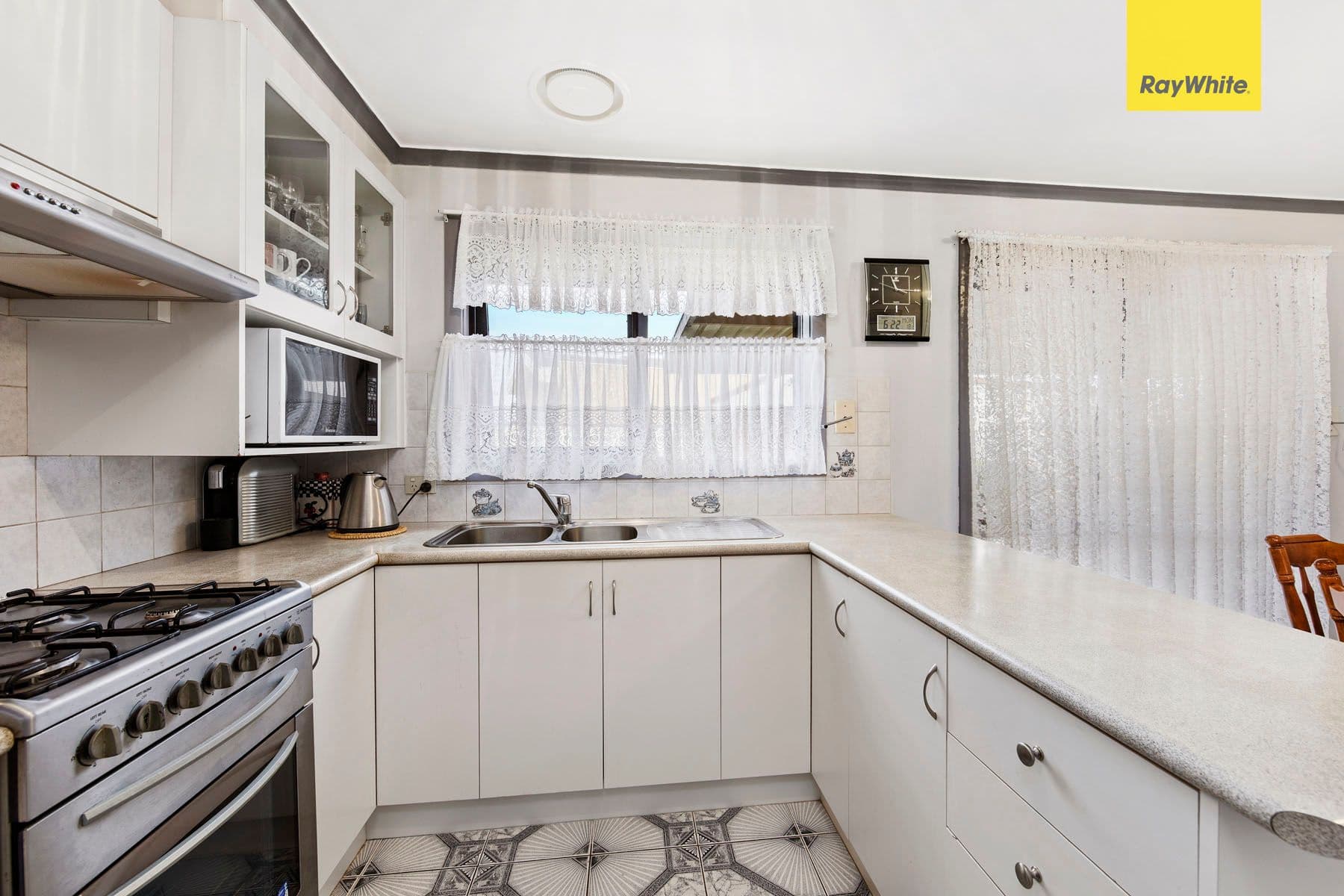 9 Nariel Road, Kings Park VIC 3021, Kings Park - Thumbnail 6
