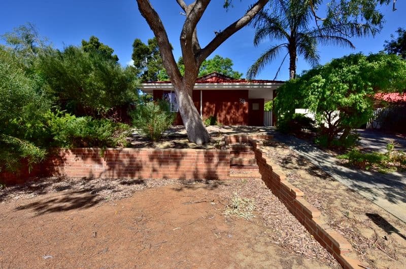 58 Blackadder Road, Swan View WA 6056, Swan View - Image 1