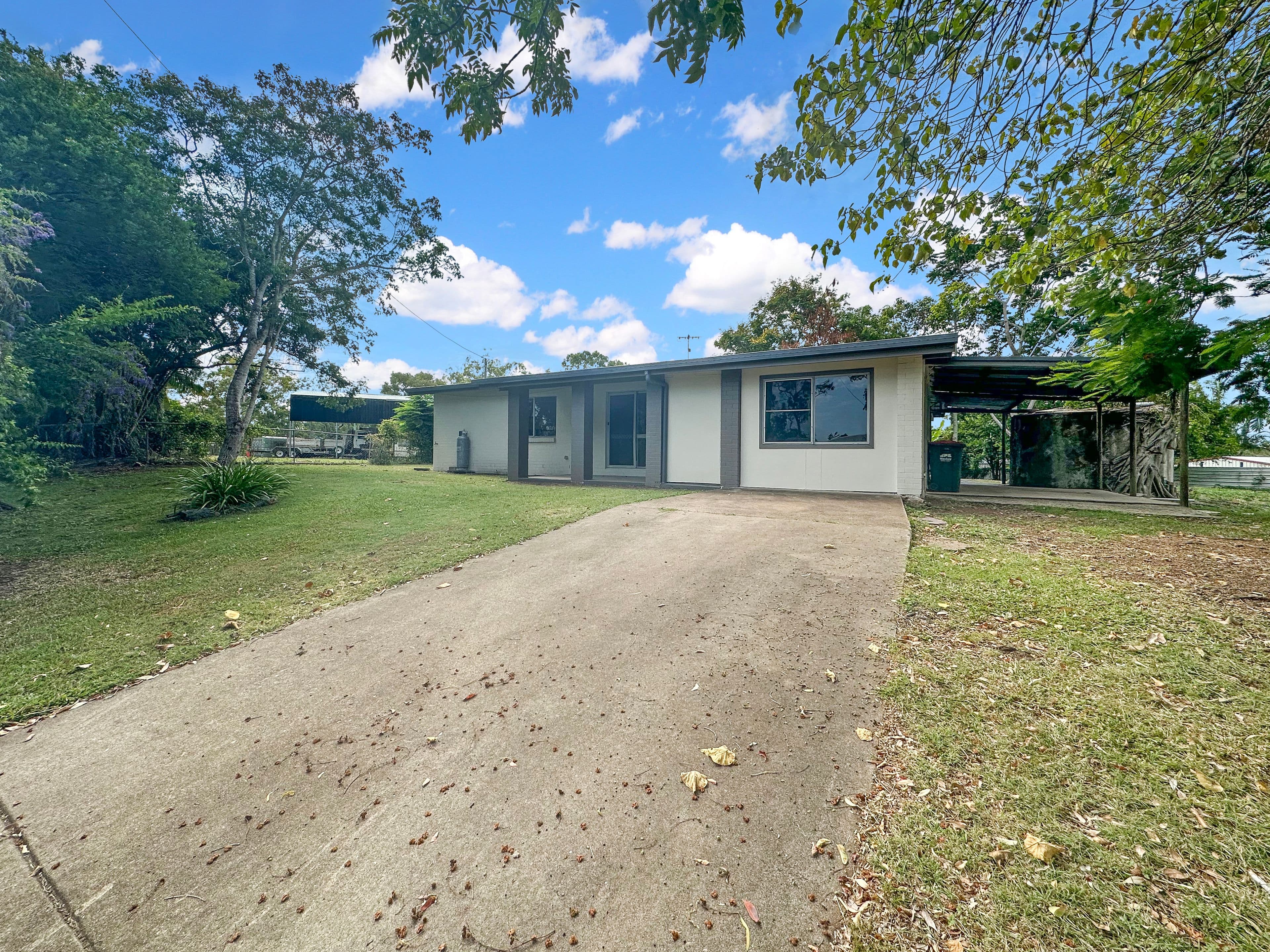 54 Crescent Street, Armstrong Beach QLD 4737, Armstrong Beach - Thumbnail 2