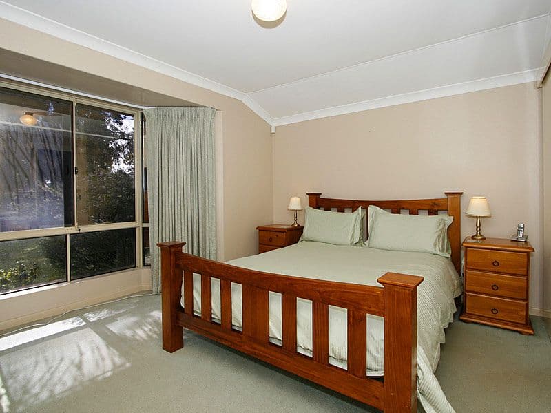 2 Stradbroke Place, BALLAJURA WA 6066, Ballajura - Thumbnail 3