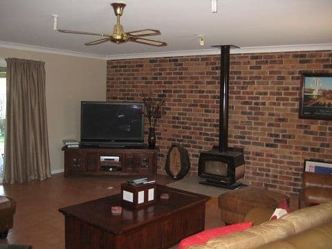 33 Herrmann Street, COONAMBLE NSW 2829, Coonamble - Thumbnail 4