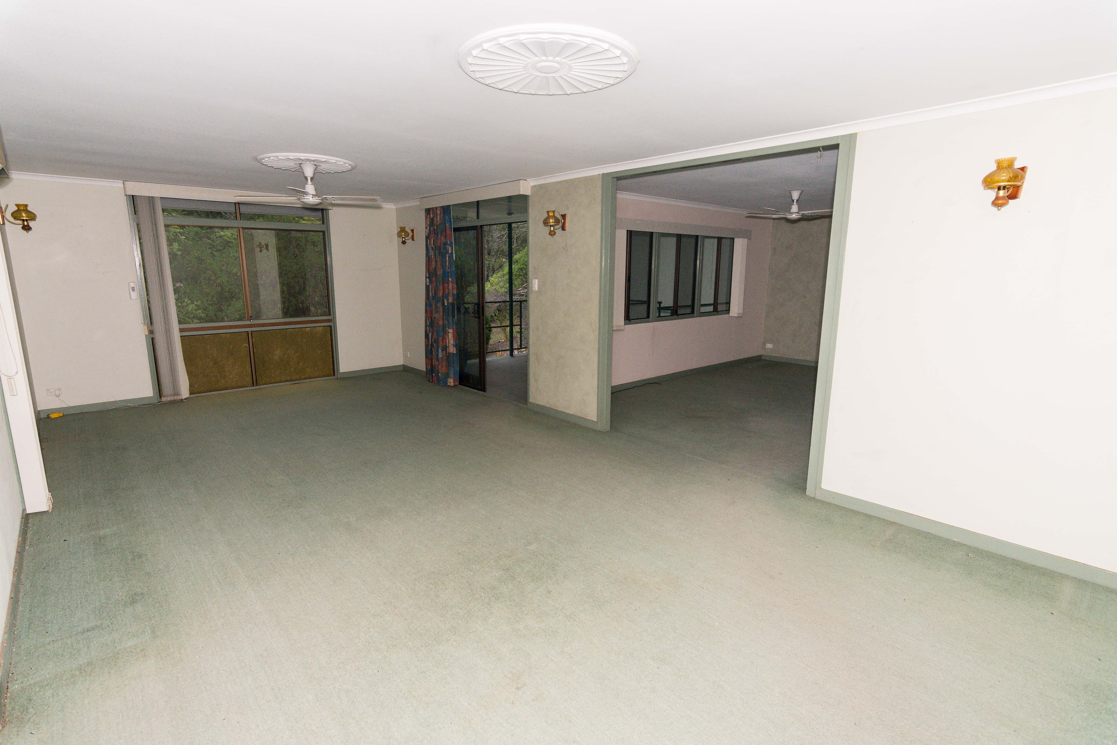 93 Velvet Street, Pine Mountain QLD 4306, Pine Mountain - Thumbnail 2