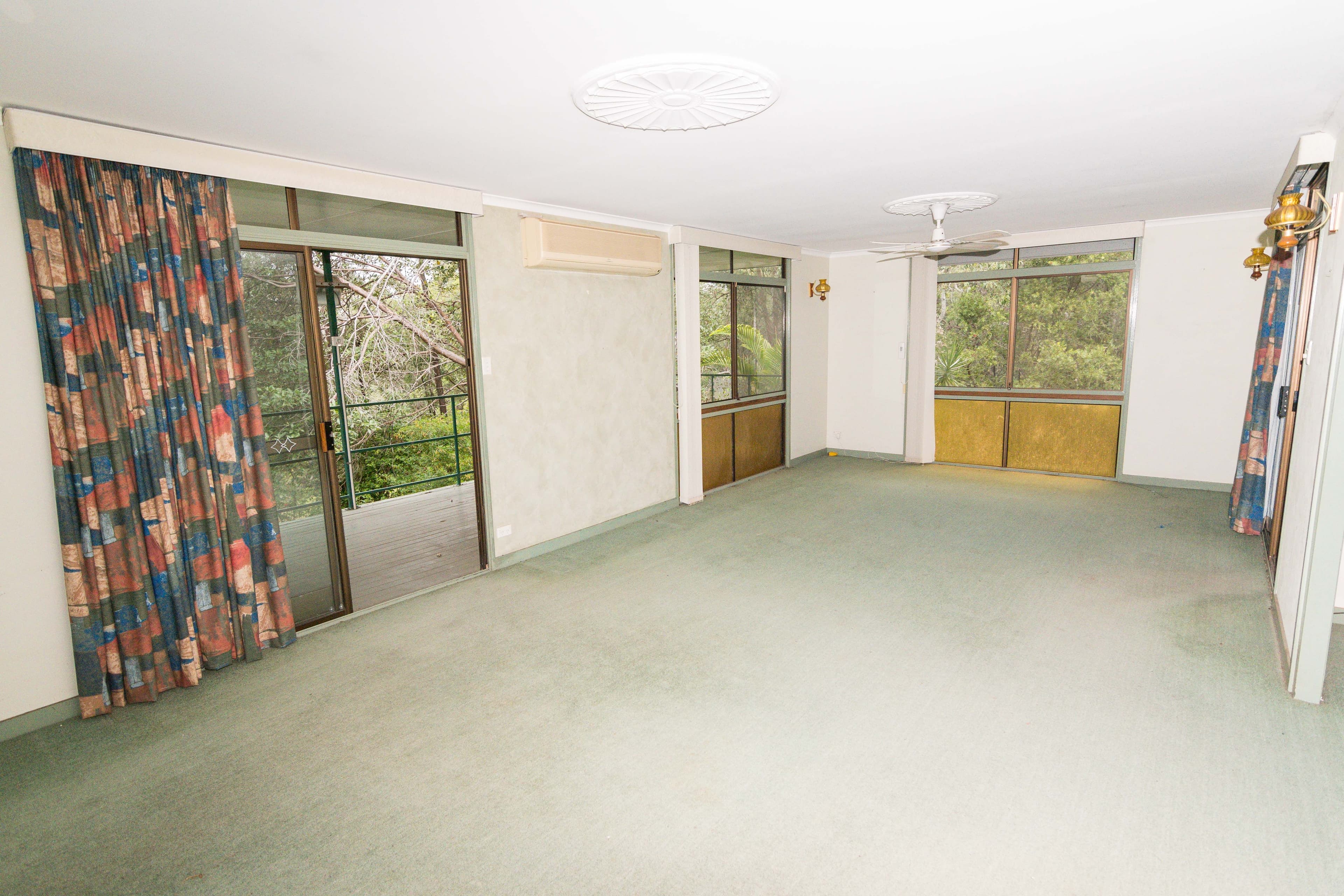 93 Velvet Street, Pine Mountain QLD 4306, Pine Mountain - Thumbnail 4