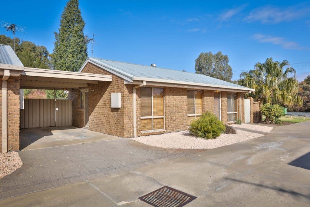221 - 223 Adams Street, Wentworth NSW 2648, Wentworth - Thumbnail 2