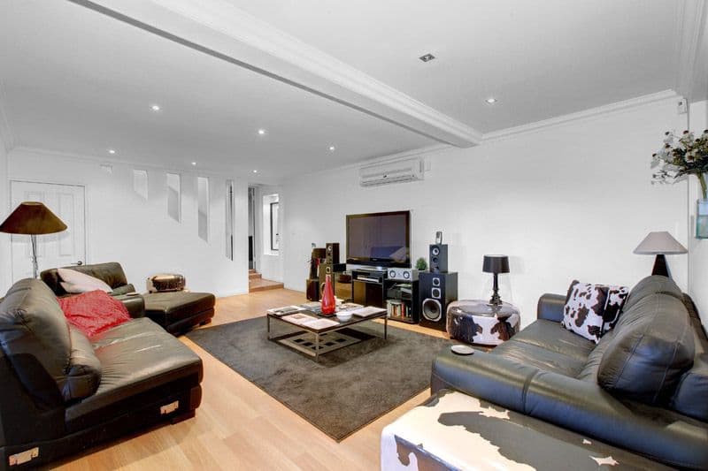 21 Stanton Street, DONCASTER VIC 3108, Doncaster - Thumbnail 2