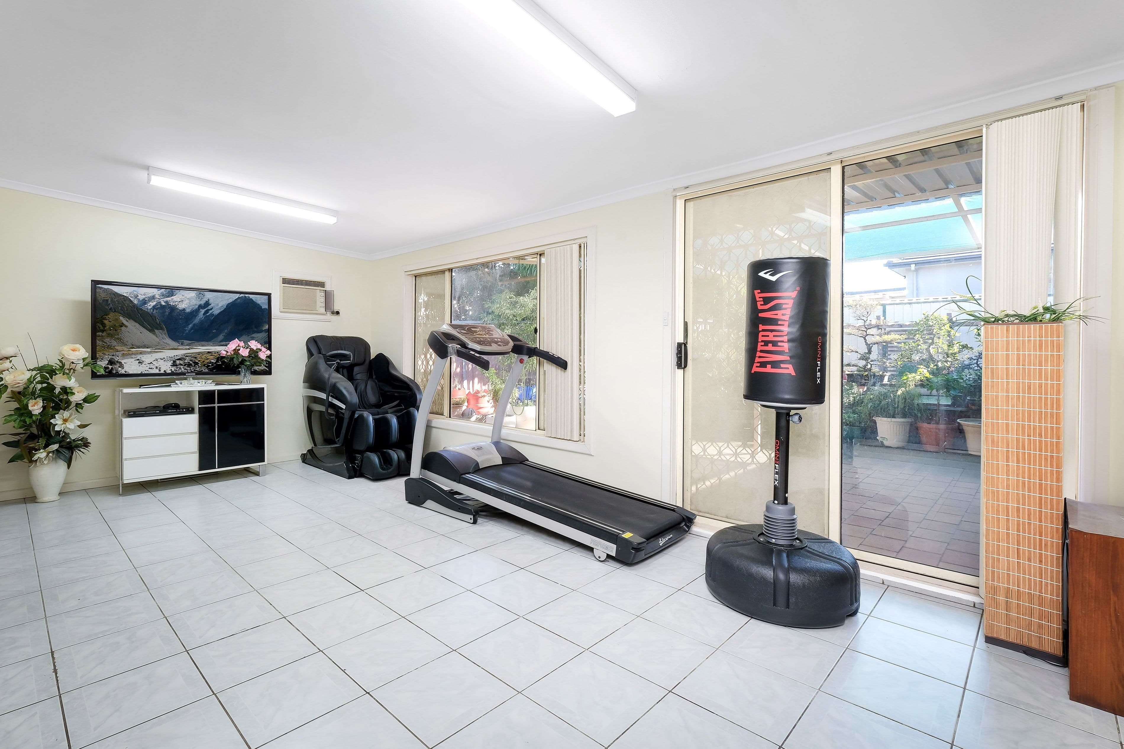 310 Edgar Street, Condell Park NSW 2200, Condell Park - Thumbnail 4