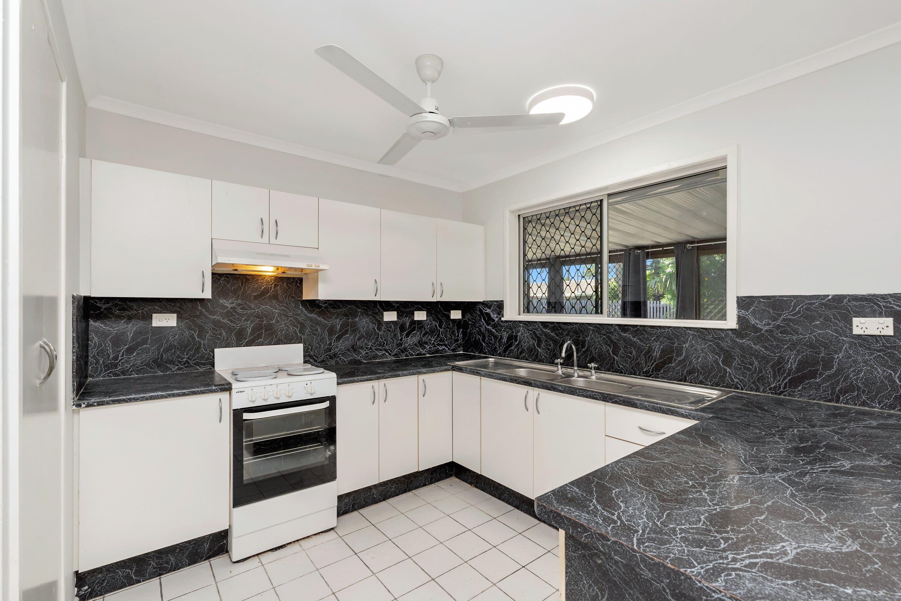 5 Kauri Court, Kirwan QLD 4817, Kirwan - Thumbnail 3