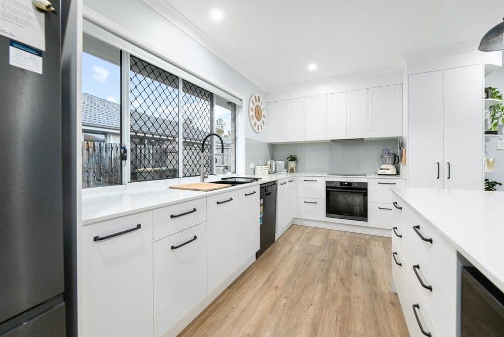 32 Gowen Drive, Landsborough QLD 4550, Landsborough - Thumbnail 3